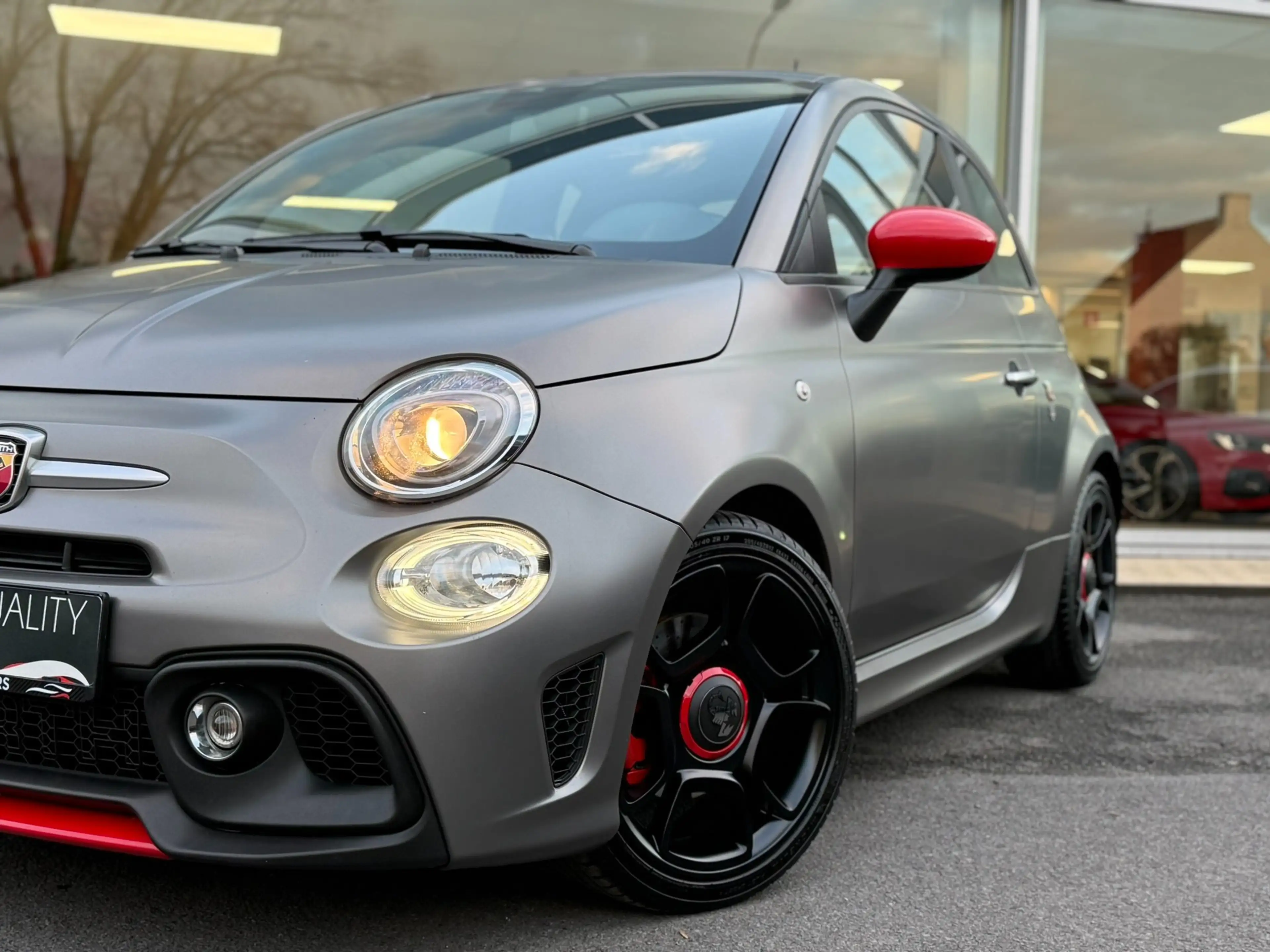 Abarth 595 PISTA / MAT GRIJS / CARPLAY / SABELT SEATS / — photo 4