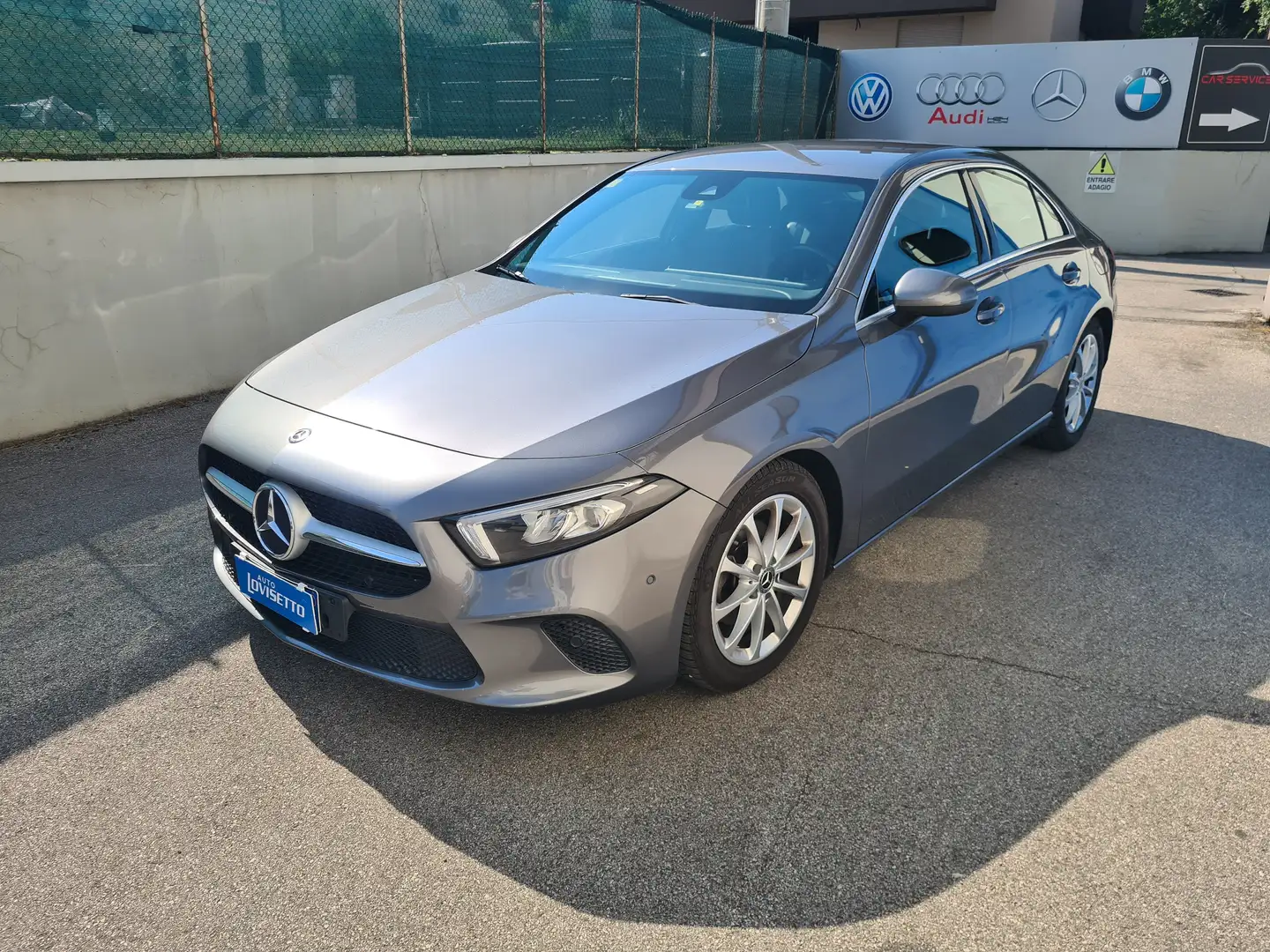 Mercedes-Benz A 180 Classe A 180 d - SEDUN - Executive auto Šedá - 1