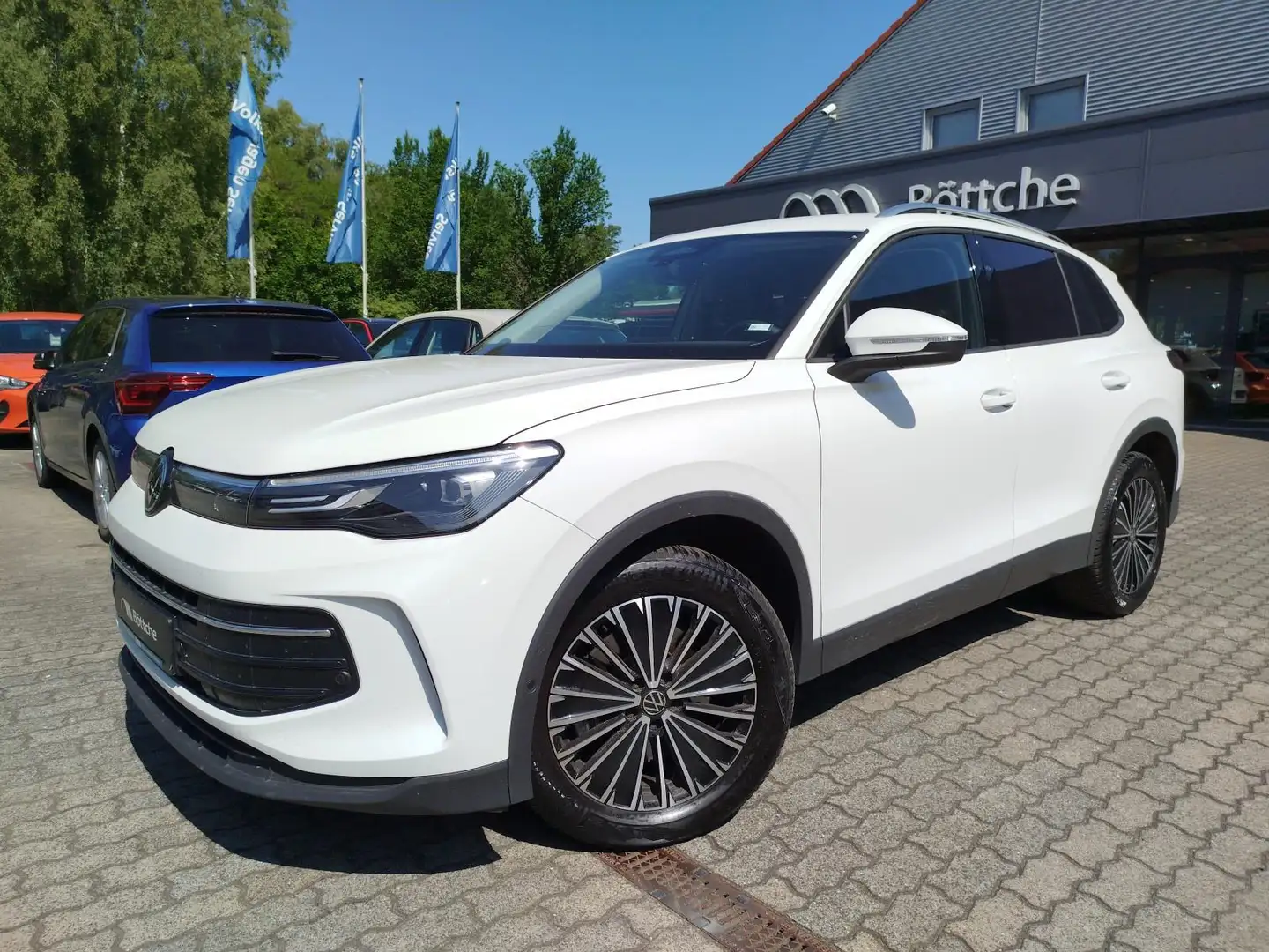 Volkswagen Tiguan Life 2.0 TDI Weiß - 2