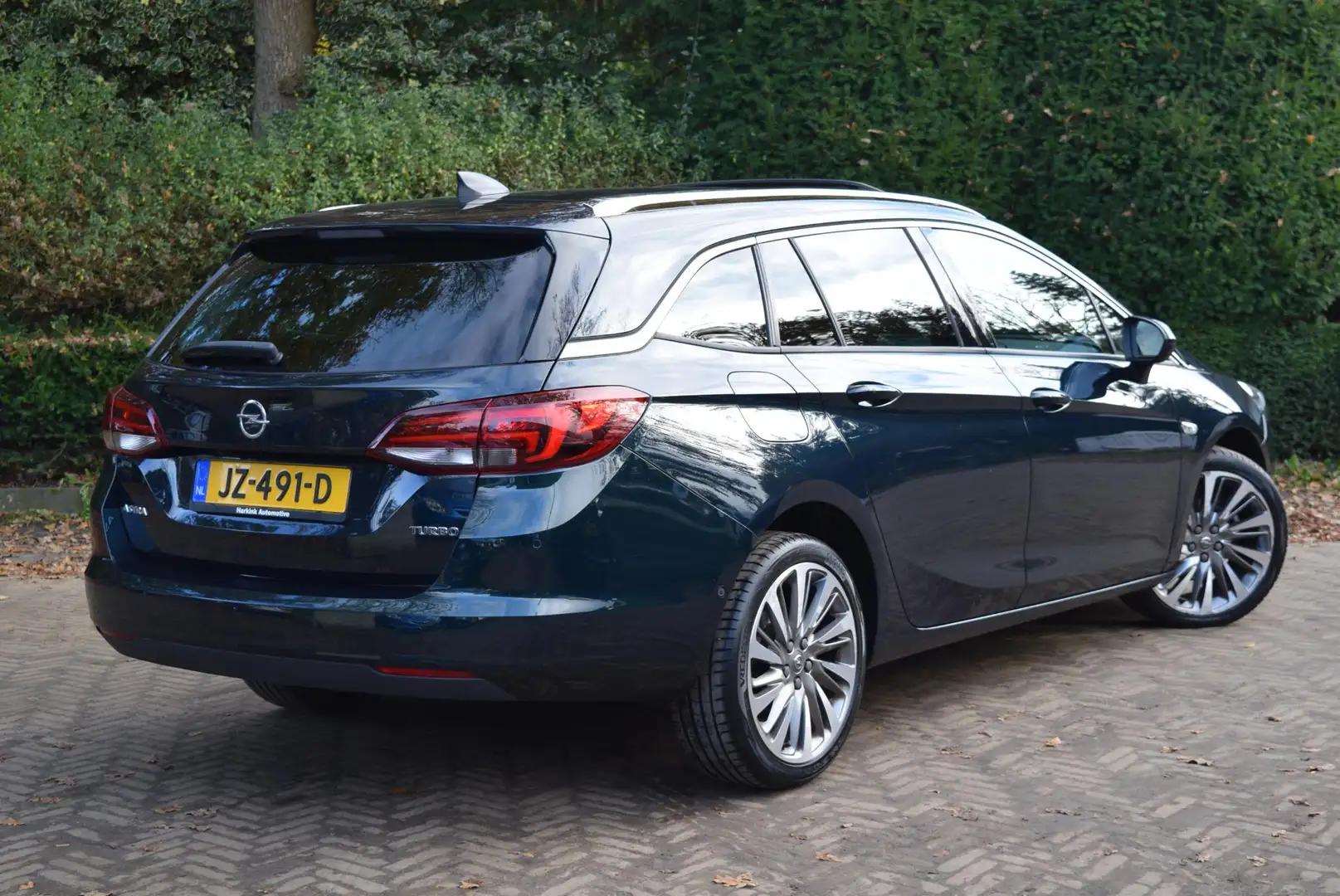 Opel Astra Sports Tourer 1.4 Innovation | Schuif/kanteldak | Vert - 2