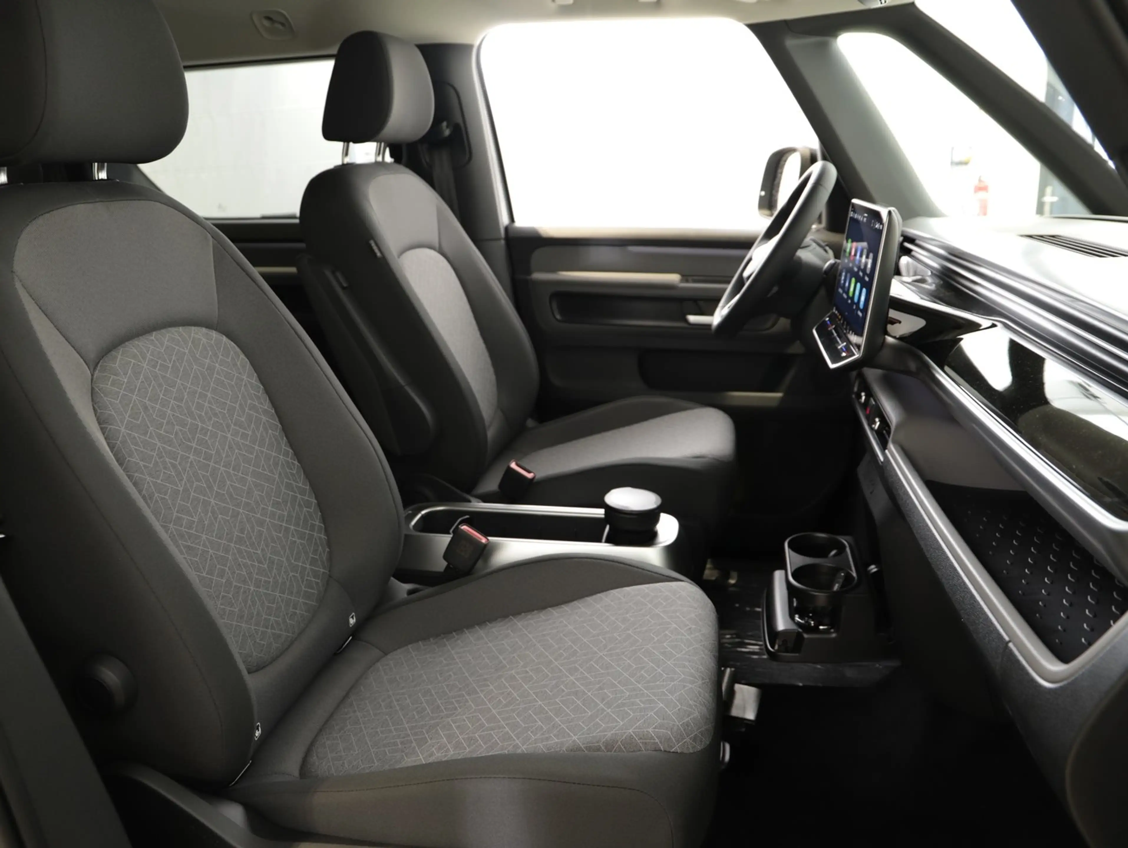 Volkswagen ID. Buzz VW ID. Buzz Pro 4MOTION 250 kW — photo 11