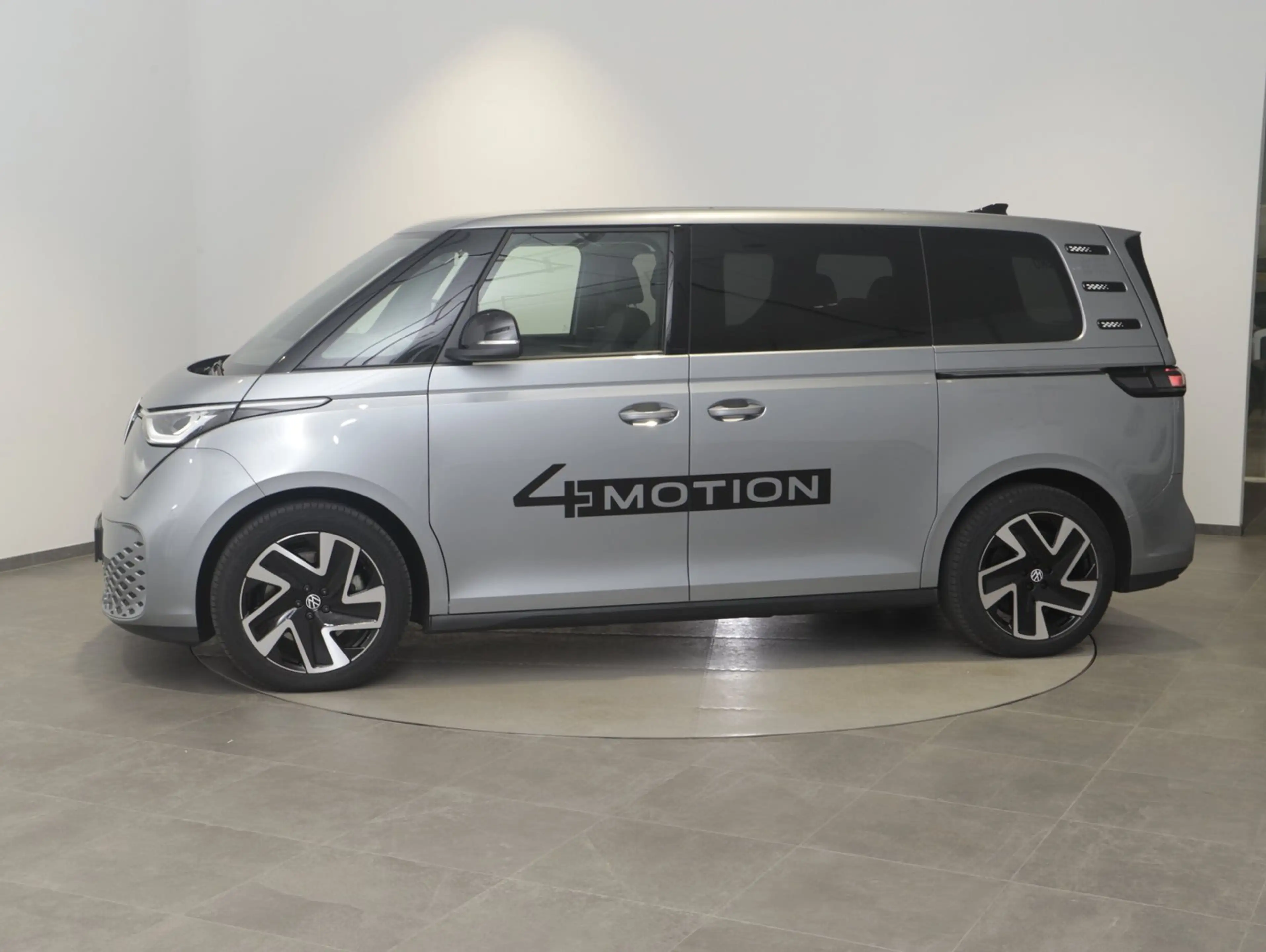 Volkswagen ID. Buzz VW ID. Buzz Pro 4MOTION 250 kW — photo 3