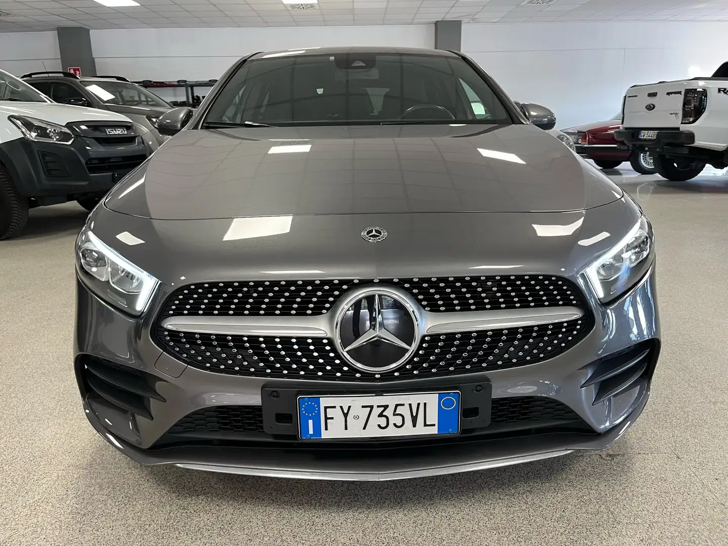 Mercedes-Benz A 220 d Premium AMG auto UnicoProprietario Gris - 2
