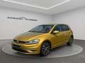 Volkswagen Golf VII Lim. Highline*ACC*LED*KAMERA*NAVI*SHZ* Gelb - thumbnail 1