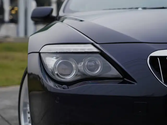 BMW 6 Series view 5