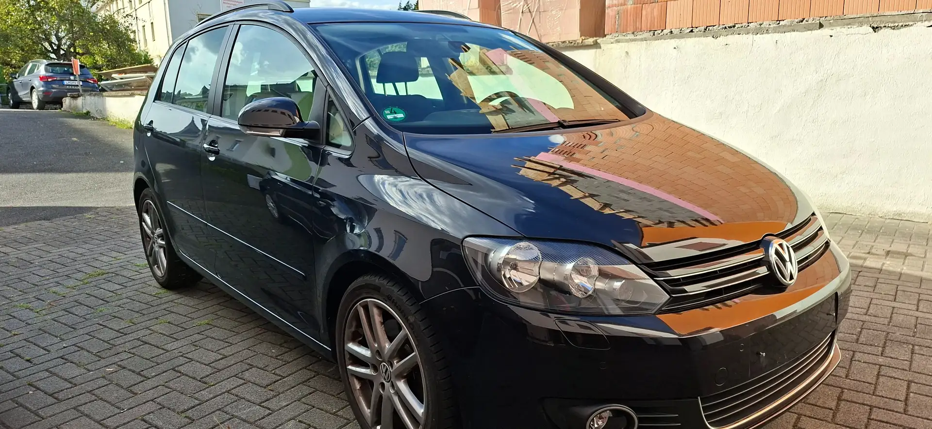 Volkswagen Golf Plus High Line AHK, PDC, 17 ´Alcantara , HU NEU ! Schwarz - 2