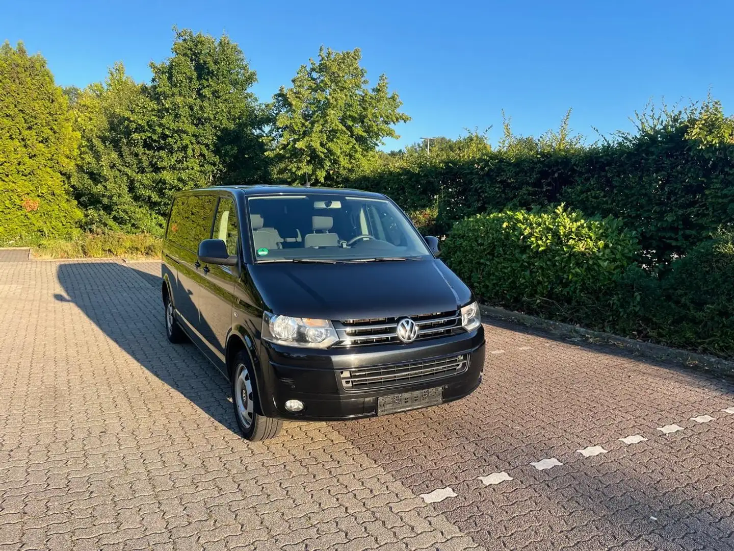 Volkswagen T5 Caravelle Lang DSG Comfortline - 1