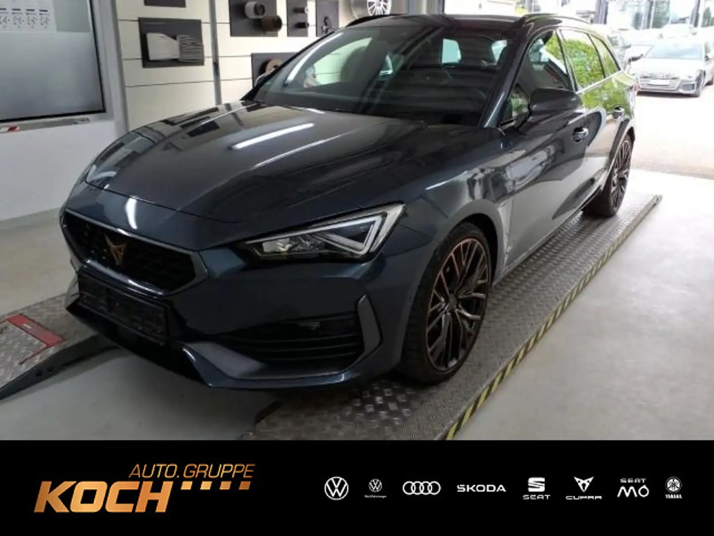 CUPRA Leon Sportstourer VZ (MJ22.3) 1.4 e-HYBRID 180 k Gris - 1
