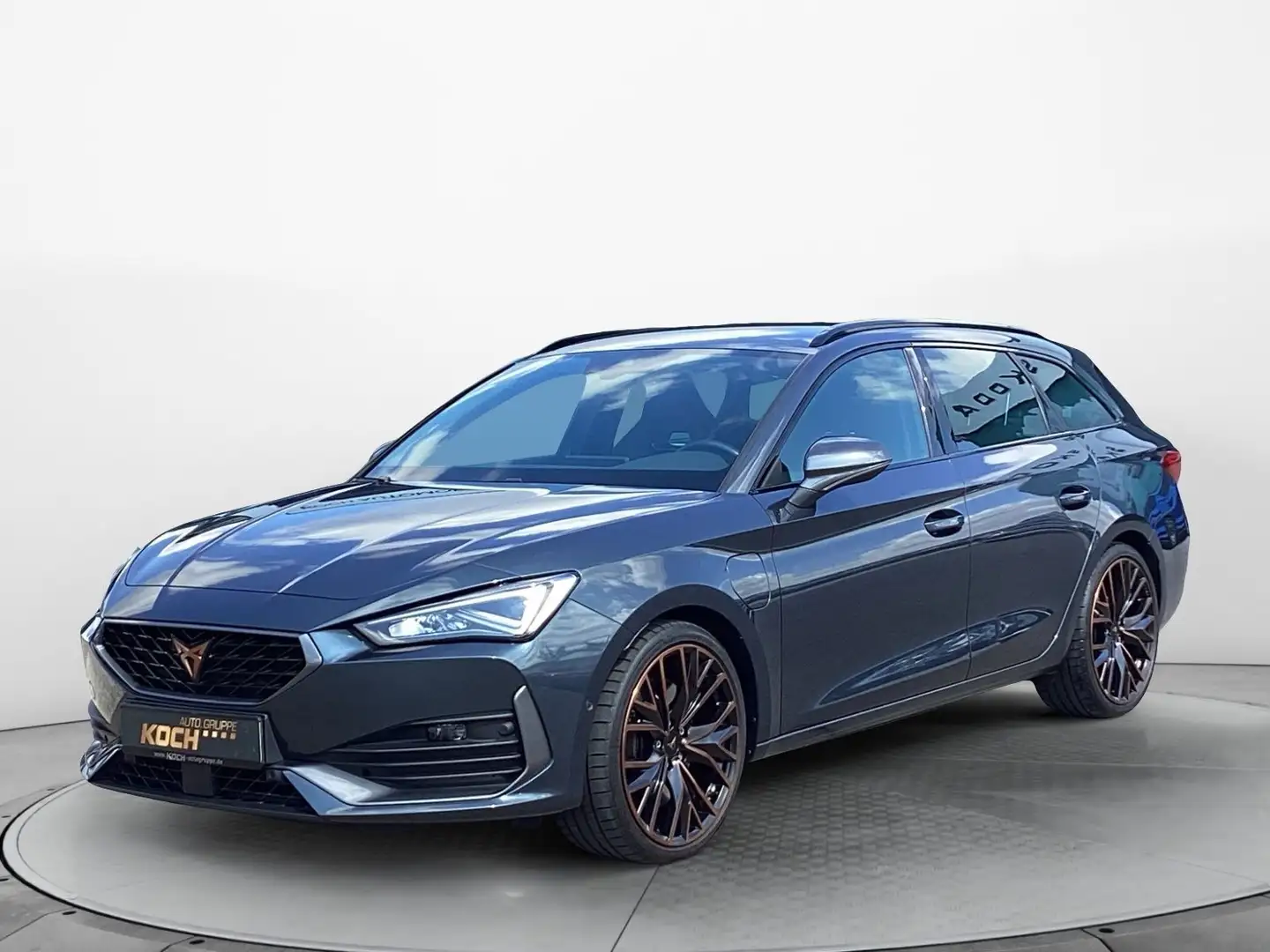 CUPRA Leon Sportstourer VZ (MJ22.3) 1.4 e-HYBRID 180 k Grau - 2