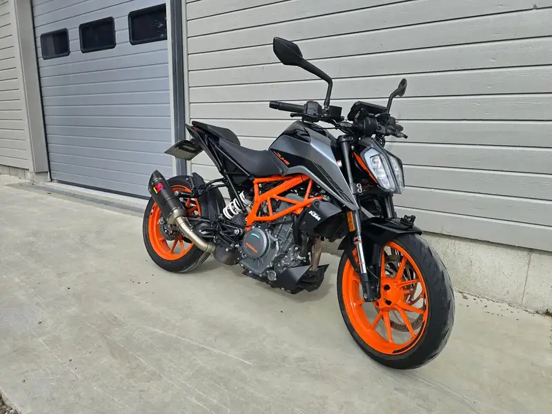KTM 390 Duke - foto 2