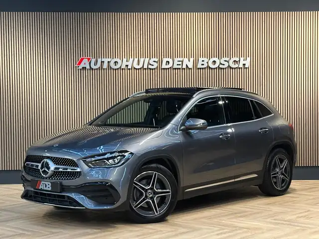 Mercedes-Benz GLA 200 Business Solution AMG - Pano - Ambient light
