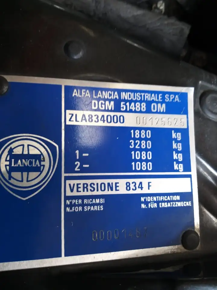 Lancia Thema 2.9 8.32 FL, foto 12