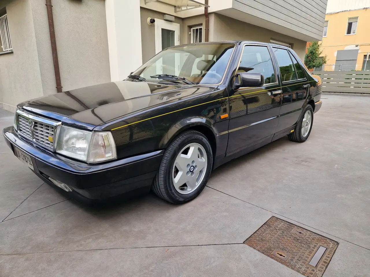 Lancia Thema 2.9 8.32 FL, foto 2