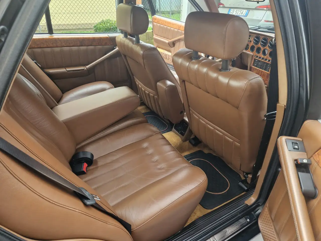 Lancia Thema 2.9 8.32 FL, foto 9