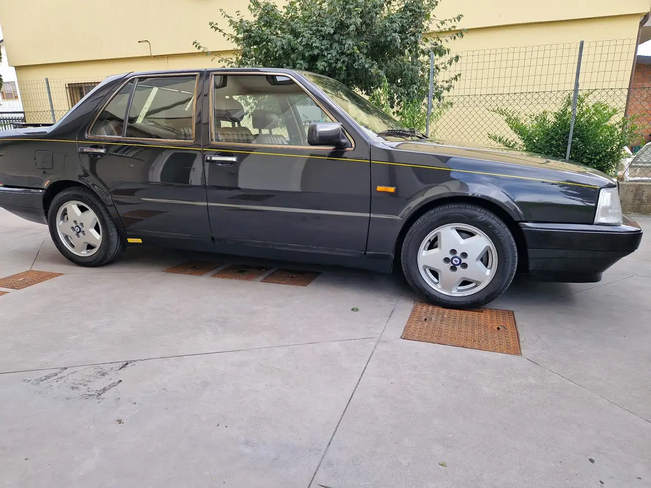 Lancia Thema 2.9 8.32 FL, foto 3