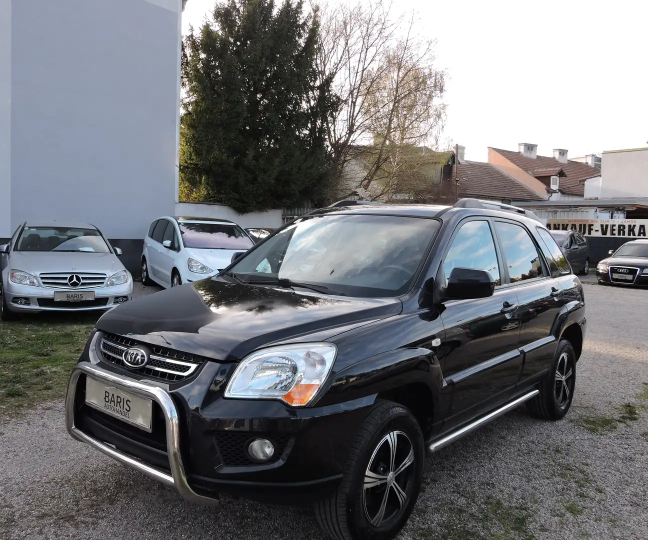 Kia Sportage 2.0 Active Navigator 4WD Schwarz - 1