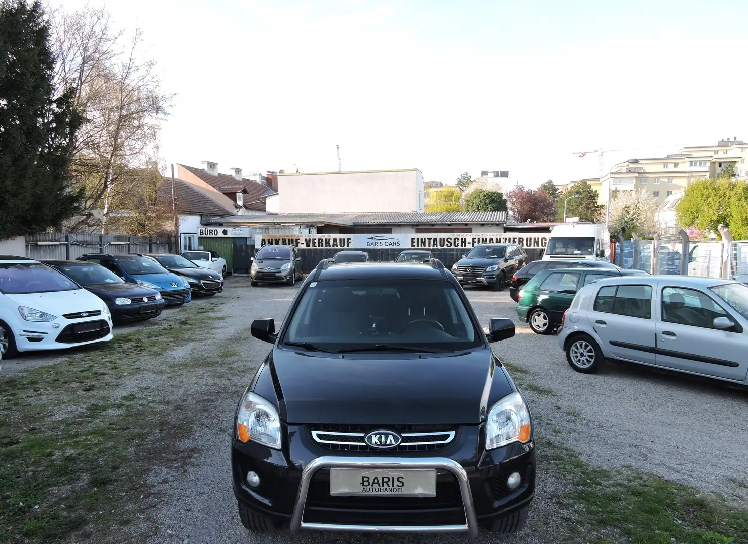 Kia Sportage 2.0 Active Navigator 4WD Schwarz - 2