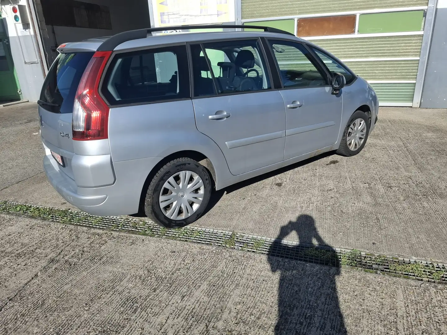 Citroen Grand C4 Picasso Tendance Grau - 2