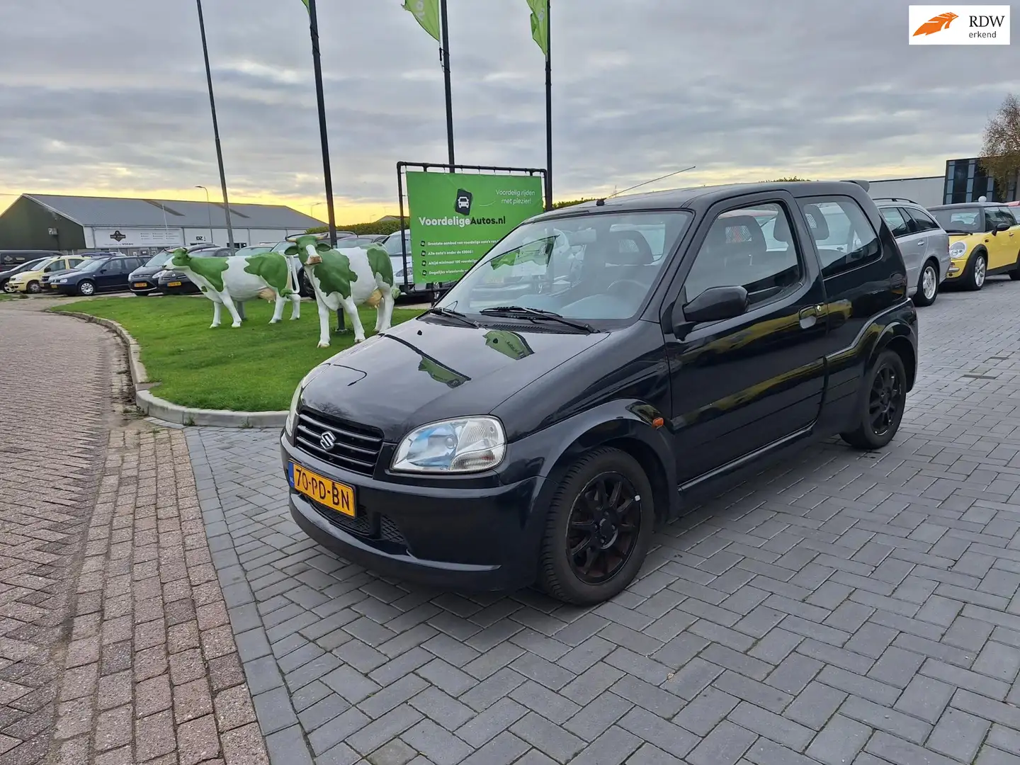 Suzuki Ignis 1.5-16V Sport / Leuke auto / APK november 2026 Zwart - 1