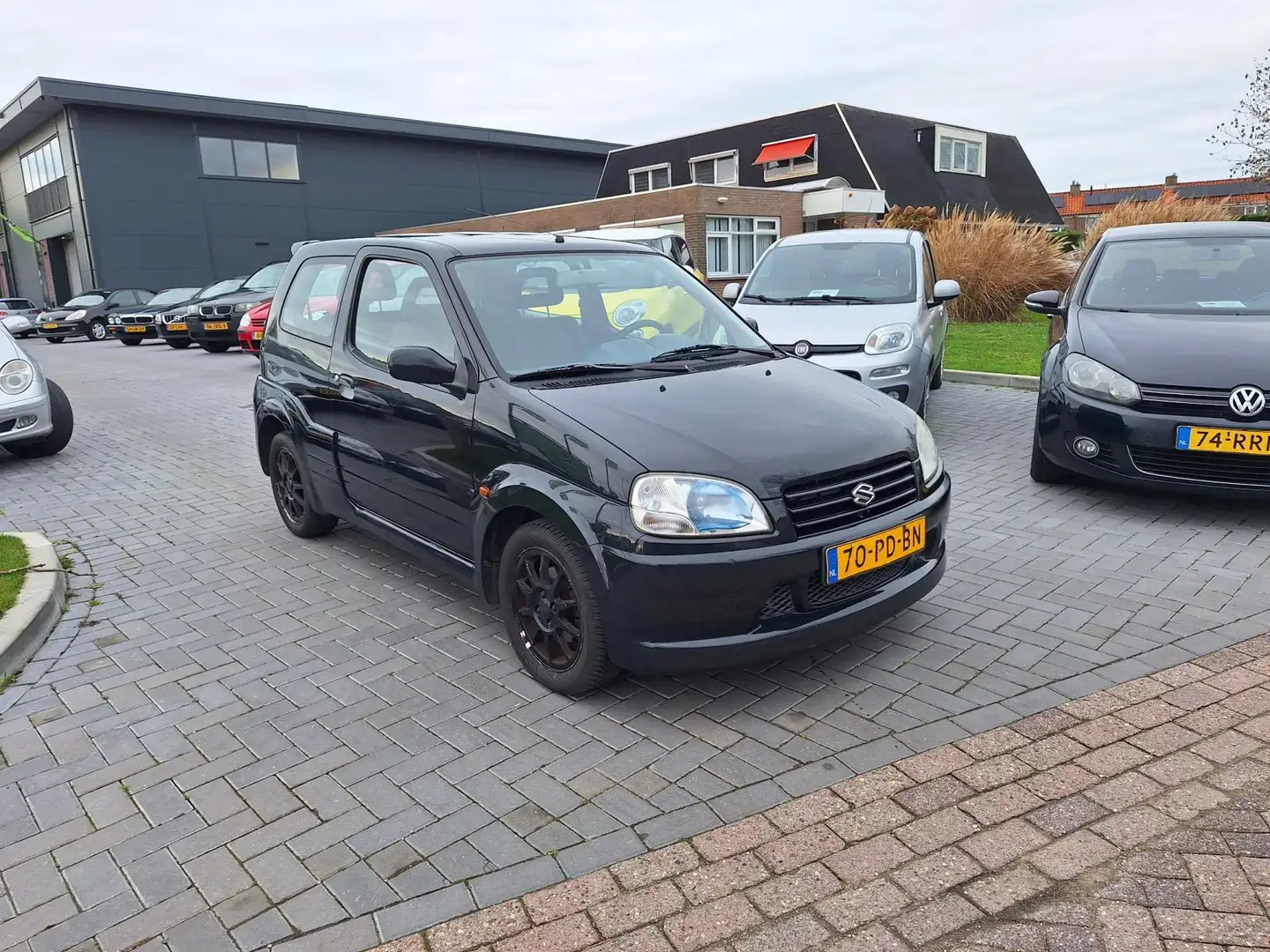 Suzuki Ignis 1.5-16V Sport / Leuke auto / APK november 2026 Zwart - 2