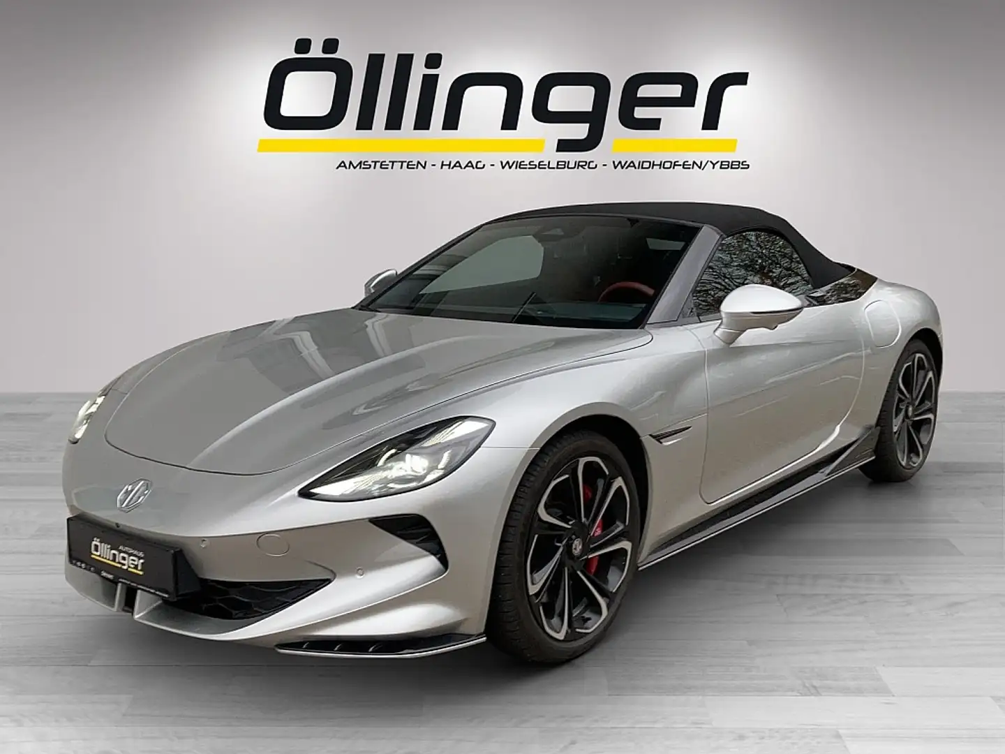 MG Cyberster GT 4WD silber + innen rot/schwarz + Dach schwar... Ezüst - 1
