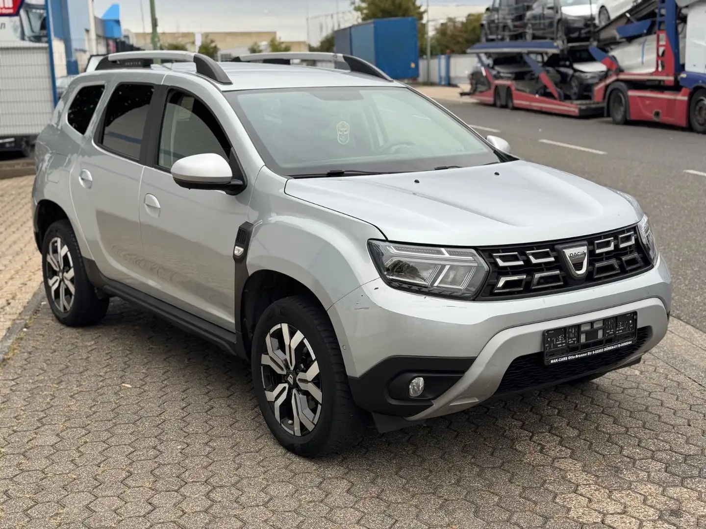 Dacia Duster Blue dCi 115 2WD/Navi/Kamera/Klima/LED Silber - 2