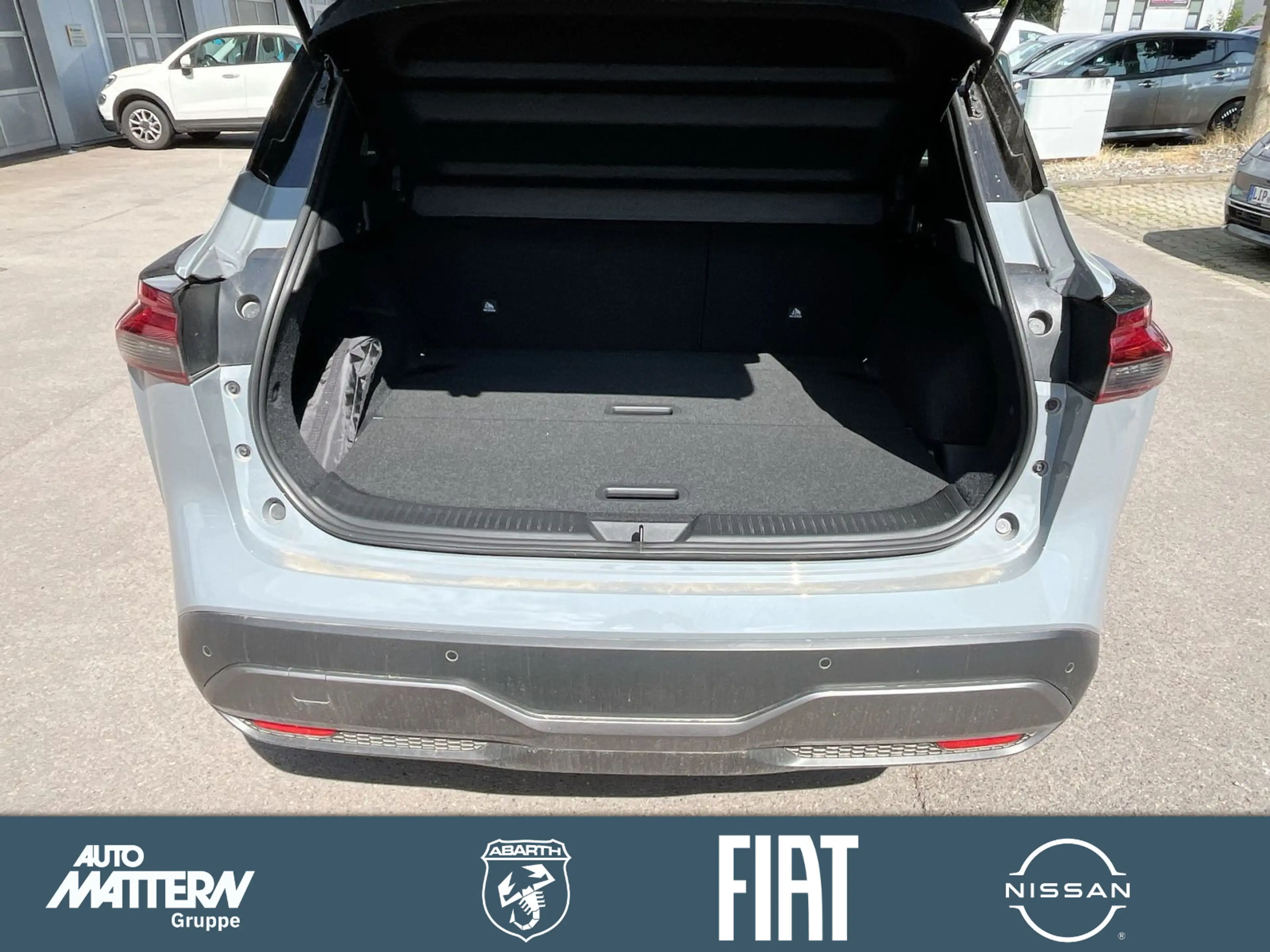 Nissan Qashqai 1.5 VC-T Black Edition e-Power HA Displa — photo 10