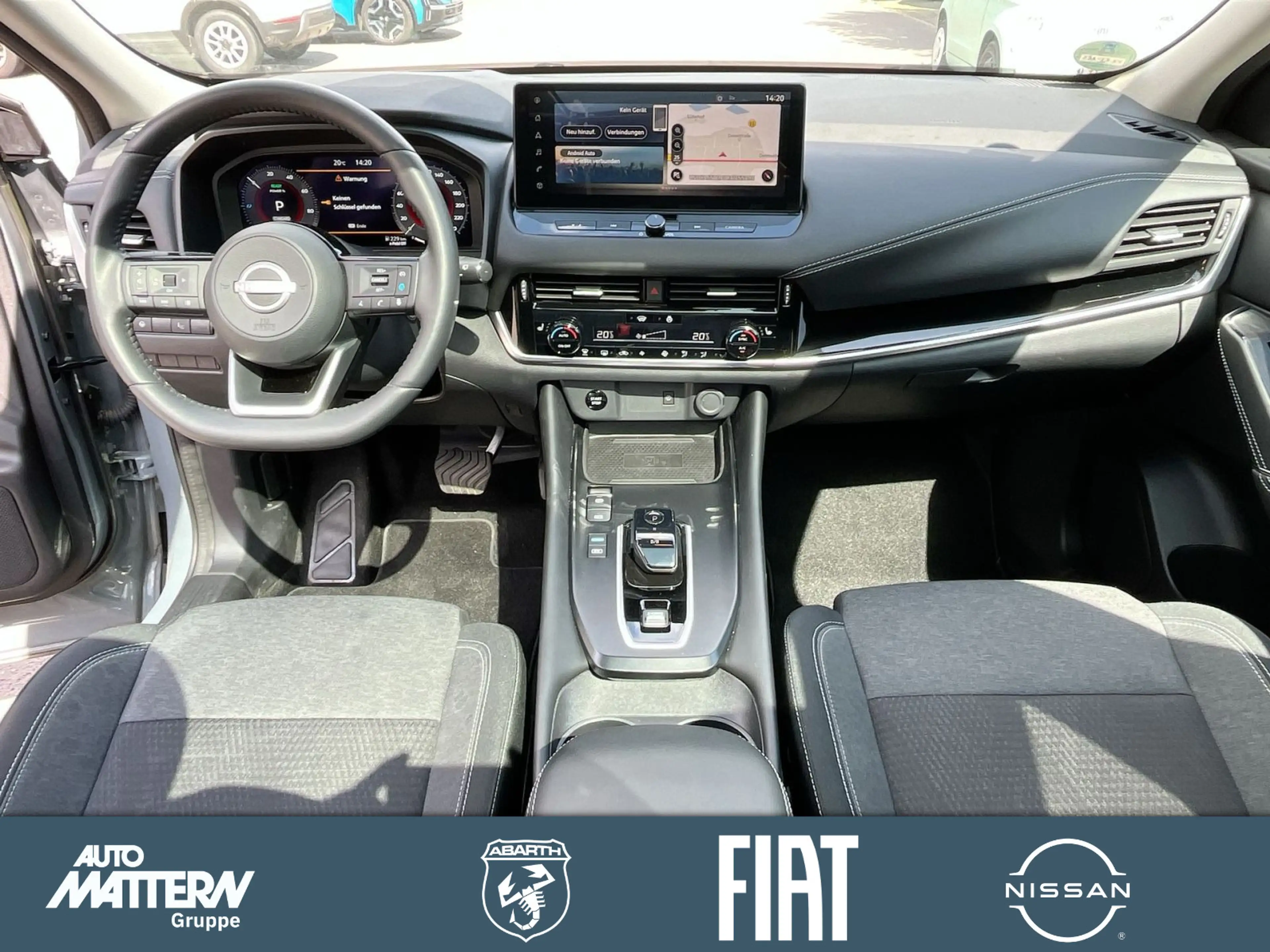 Nissan Qashqai 1.5 VC-T Black Edition e-Power HA Displa — photo 14