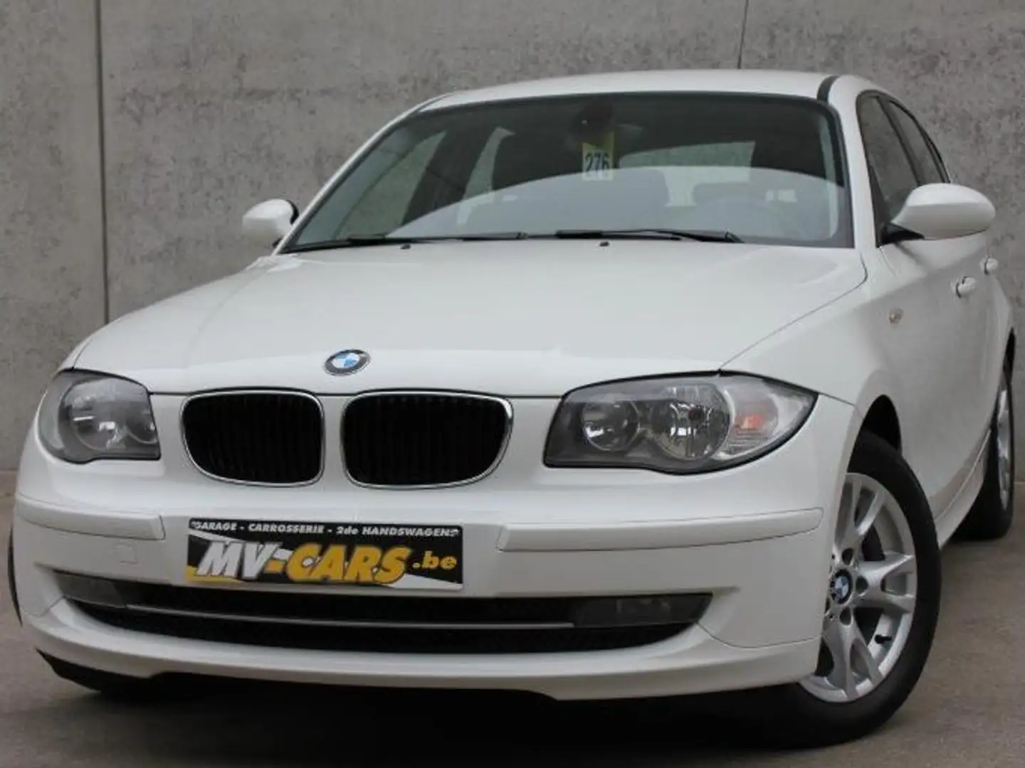 BMW 116 BMW 116i/Pdc/Multistuur/cruise control.; Blanc - 1