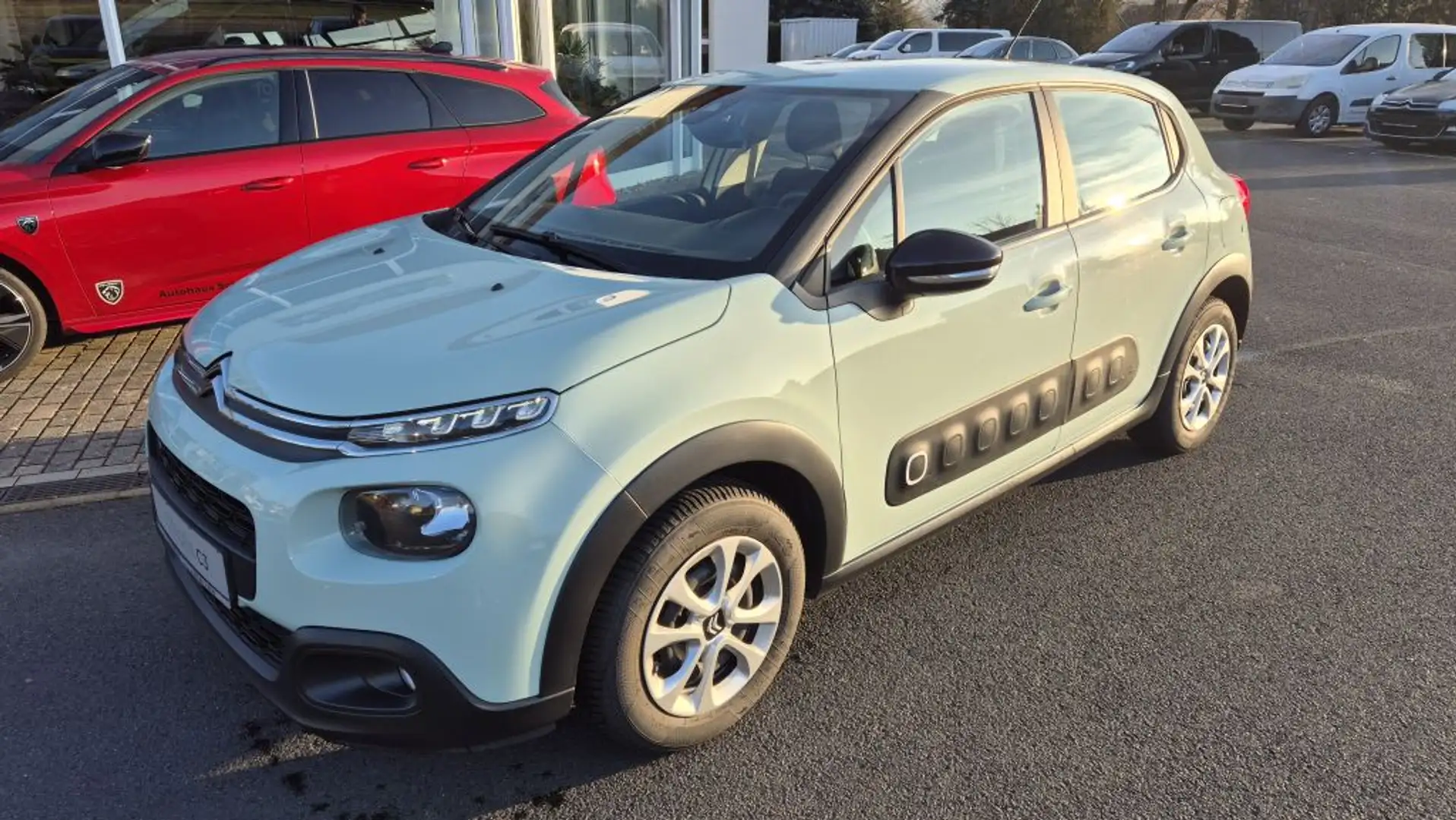 Citroen C3 Pure Tech 68 FEEL Vert - 2