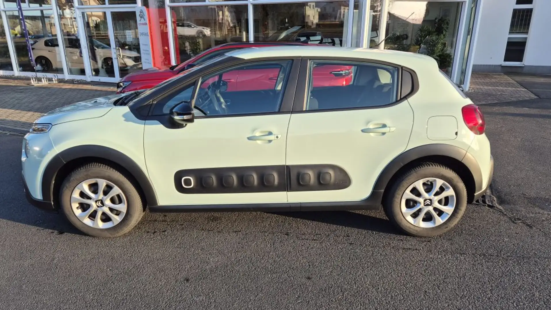 Citroen C3 Pure Tech 68 FEEL Vert - 1