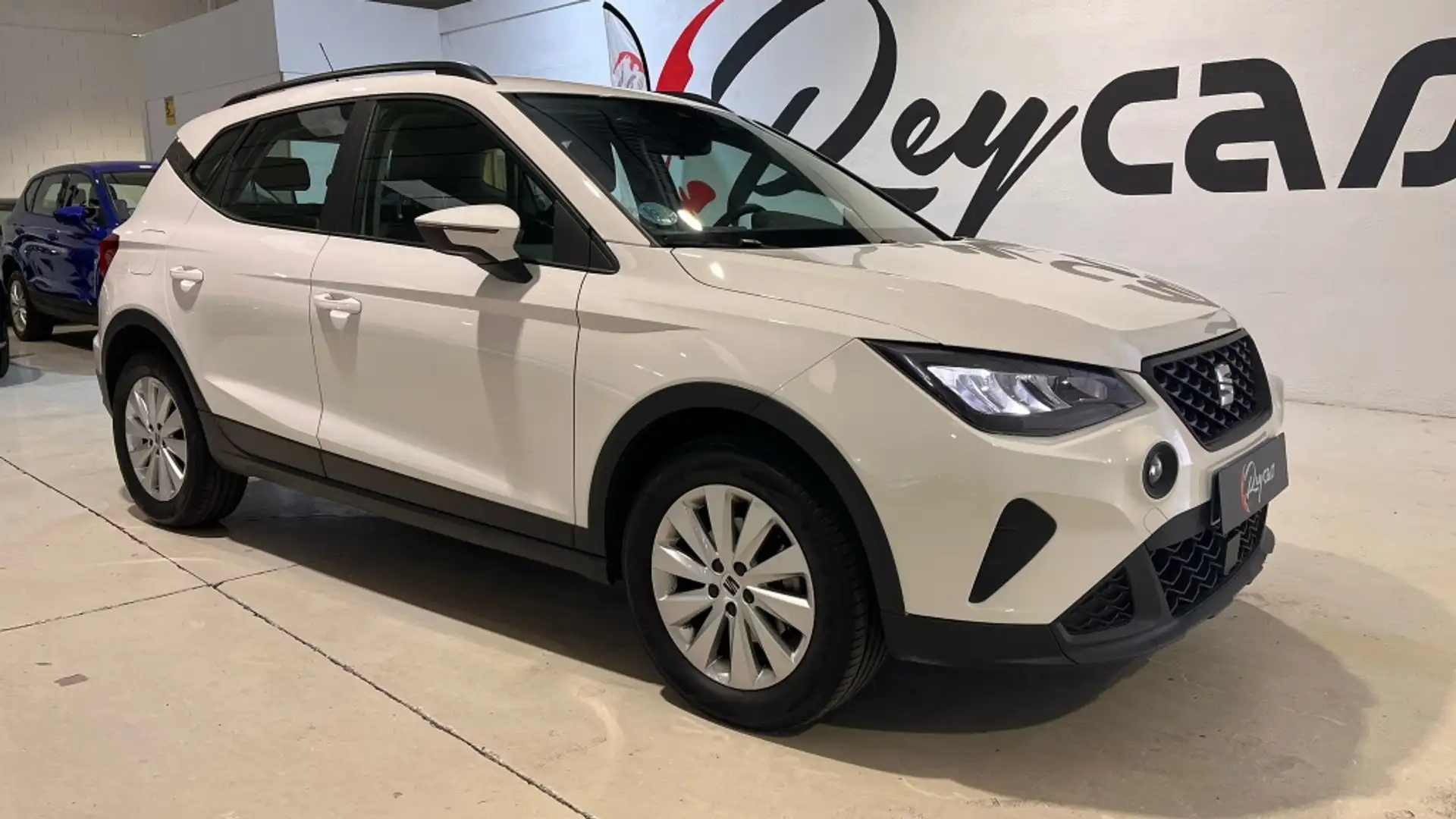 SEAT Arona 1.0 TSI S&S Reference 95 Blanco - 1