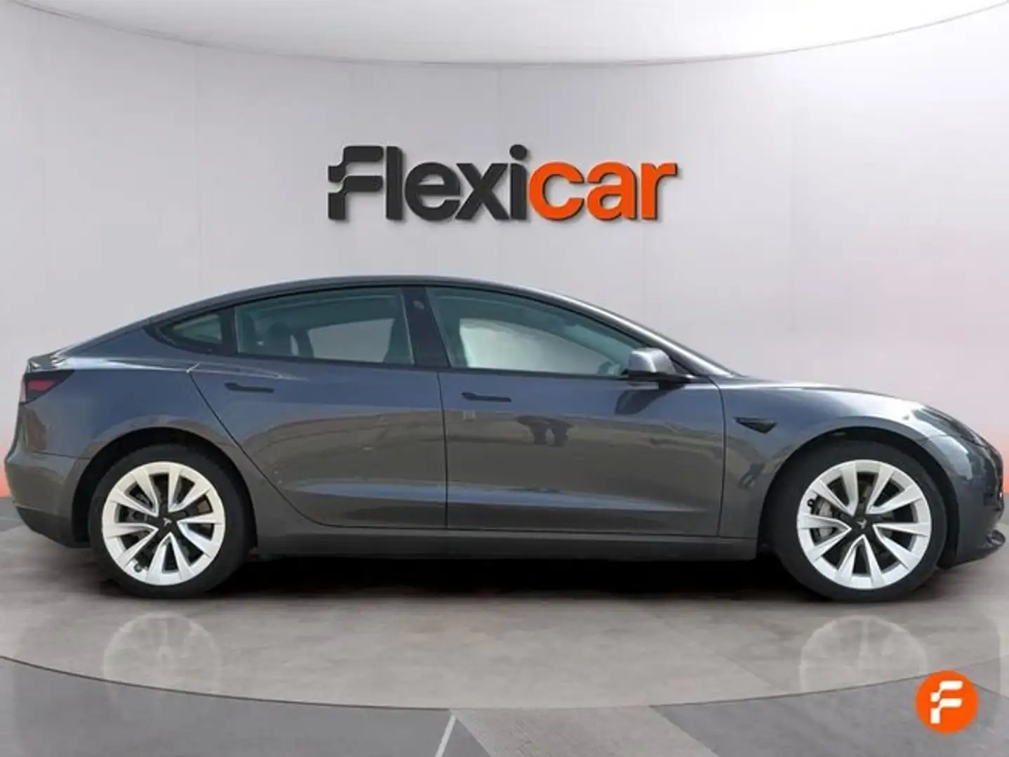 Tesla Model 3 RWD Gris - 2