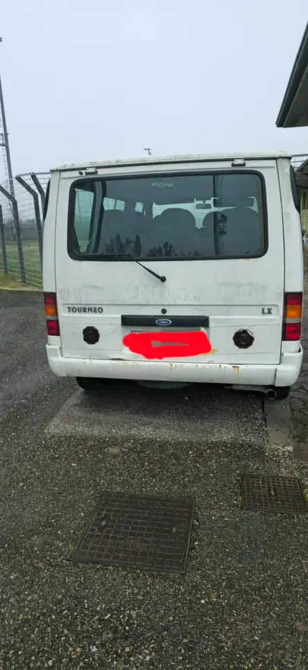 Ford Tourneo pulmino 9 posti, foto 3