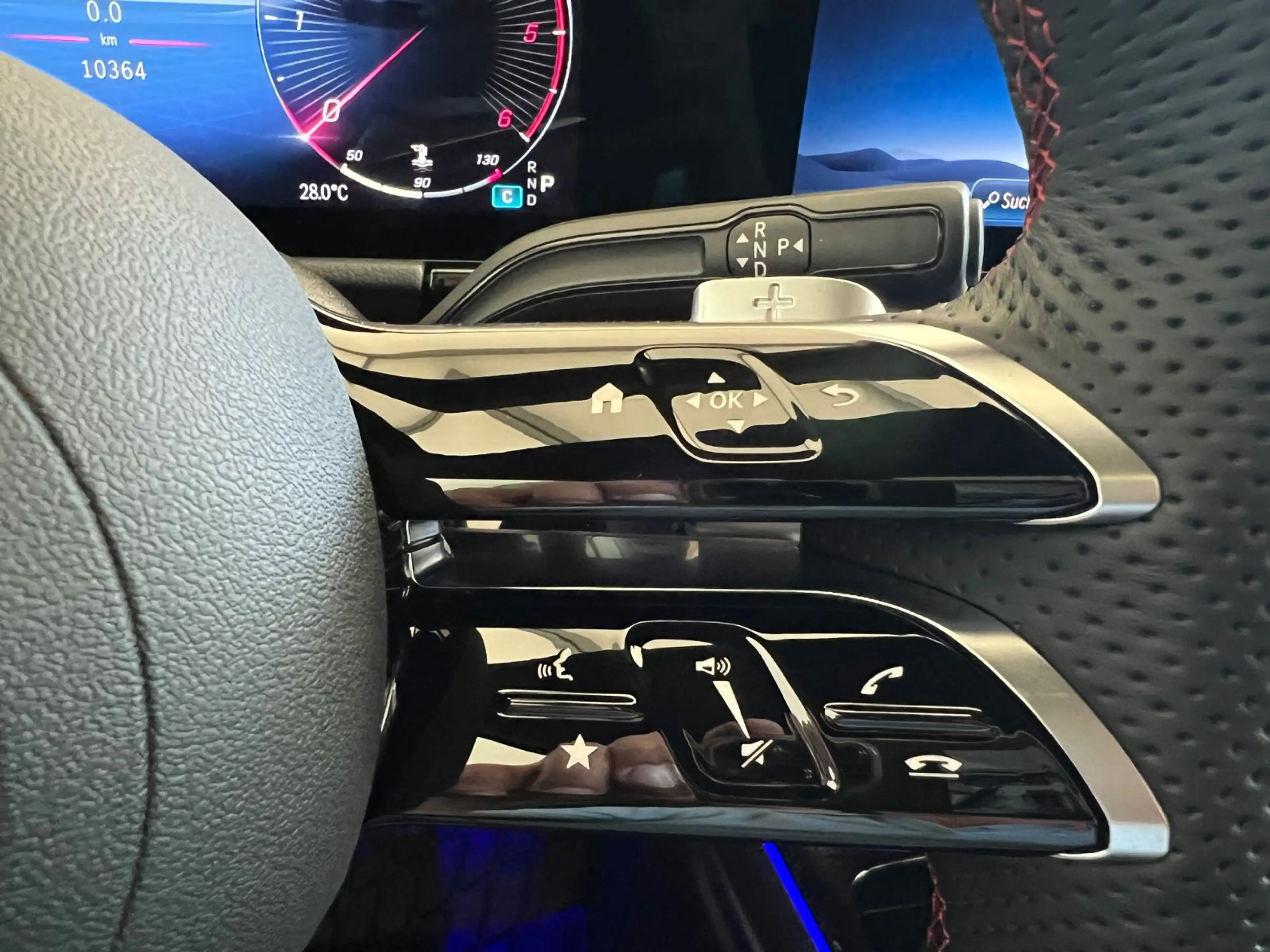 Mercedes-Benz B 220 B220d Aut. AMG-Line Premium Plus+AHK+MBUX+Vollau — photo 16