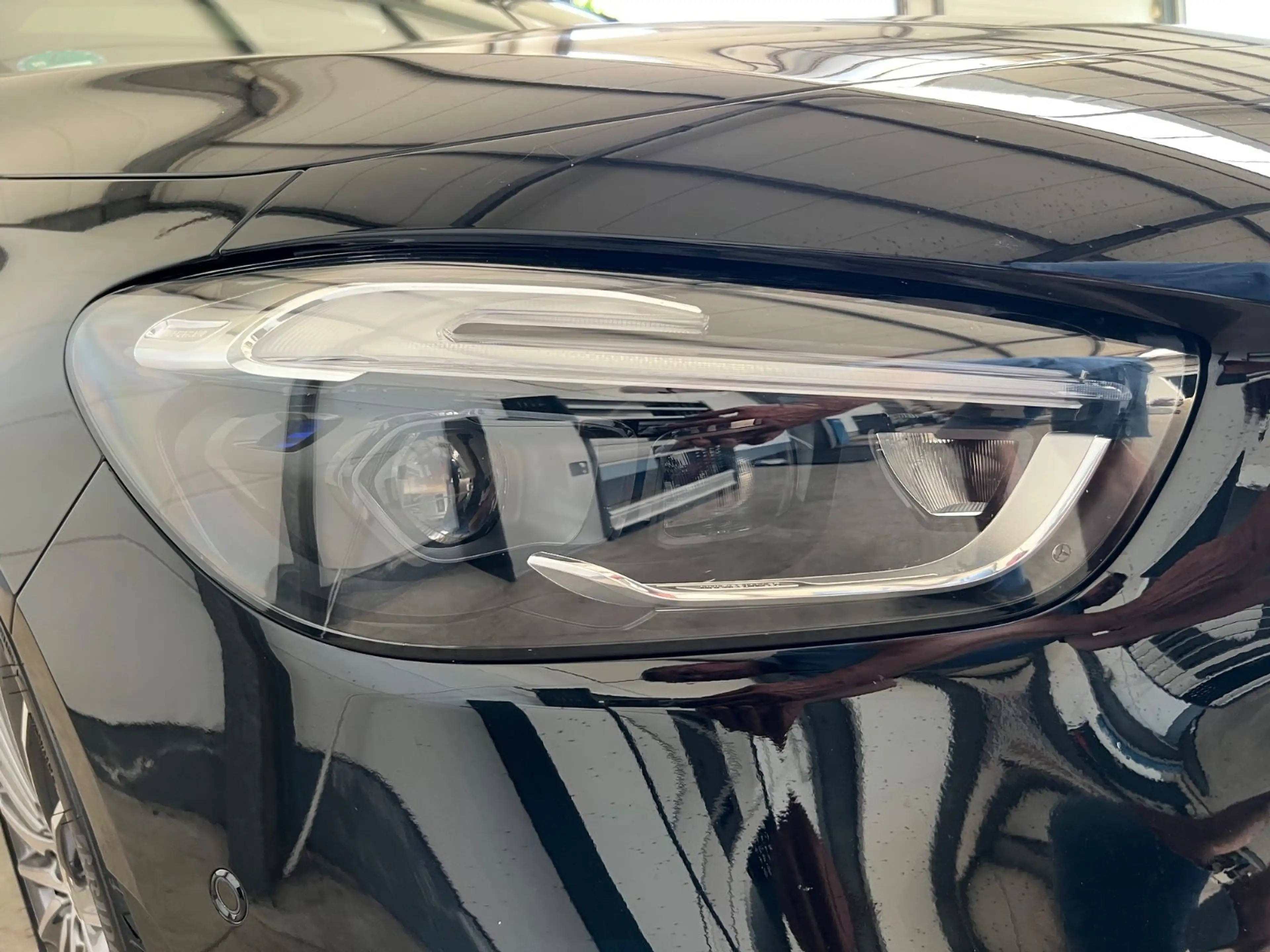 Mercedes-Benz B 220 B220d Aut. AMG-Line Premium Plus+AHK+MBUX+Vollau — photo 44