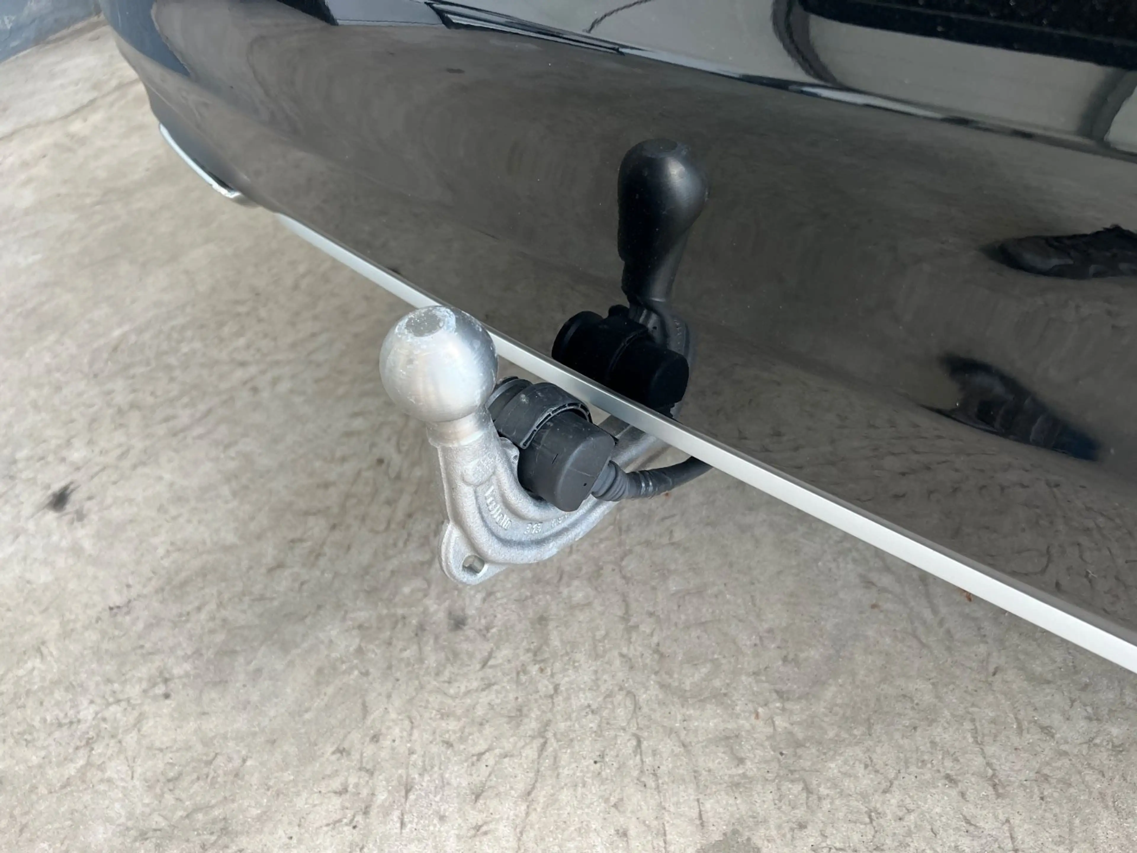 Mercedes-Benz B 220 B220d Aut. AMG-Line Premium Plus+AHK+MBUX+Vollau — photo 48