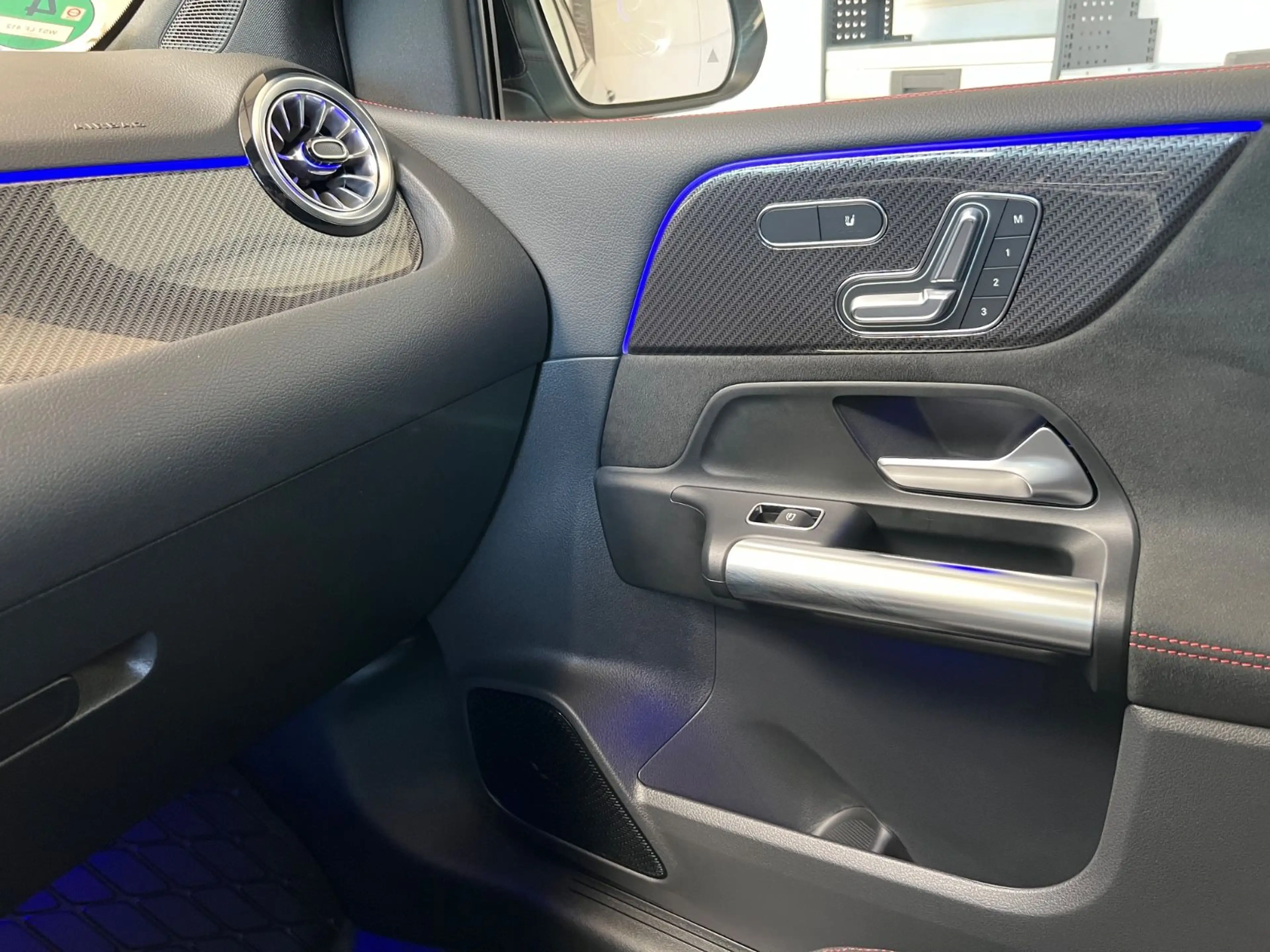 Mercedes-Benz B 220 B220d Aut. AMG-Line Premium Plus+AHK+MBUX+Vollau — photo 13