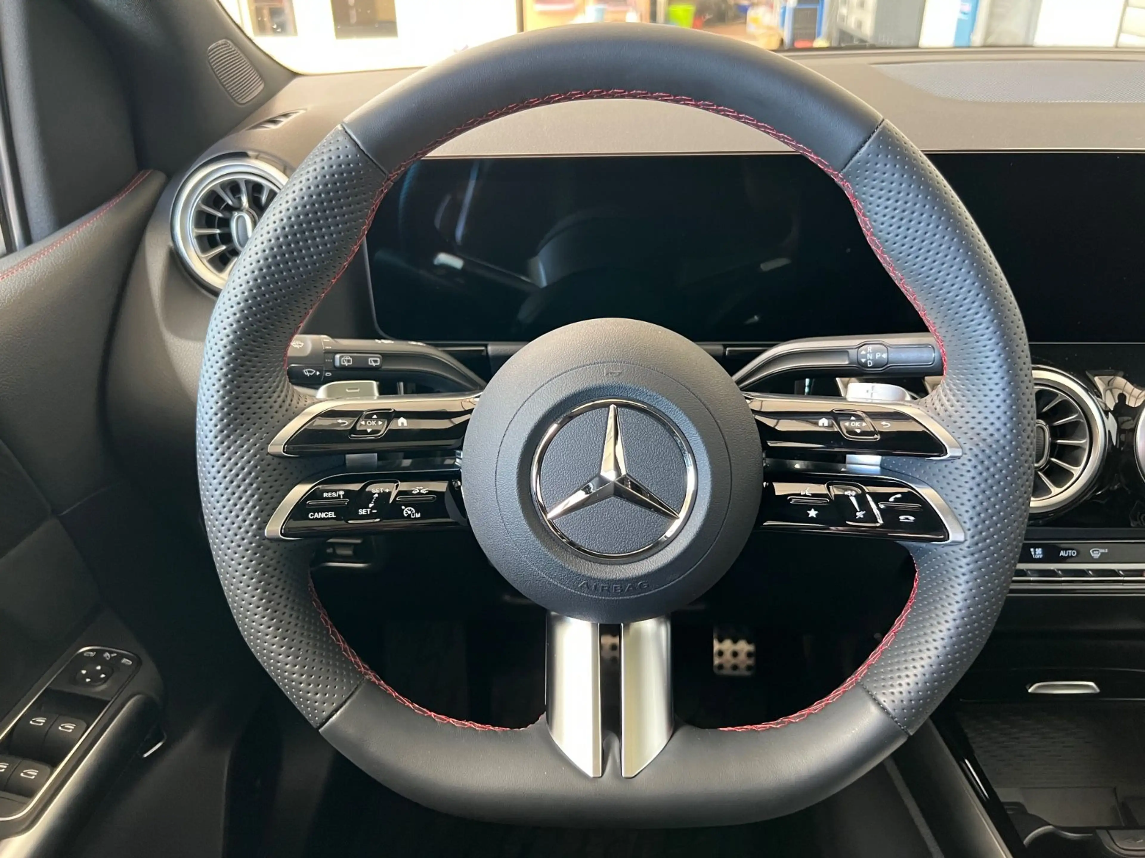 Mercedes-Benz B 220 B220d Aut. AMG-Line Premium Plus+AHK+MBUX+Vollau — photo 39