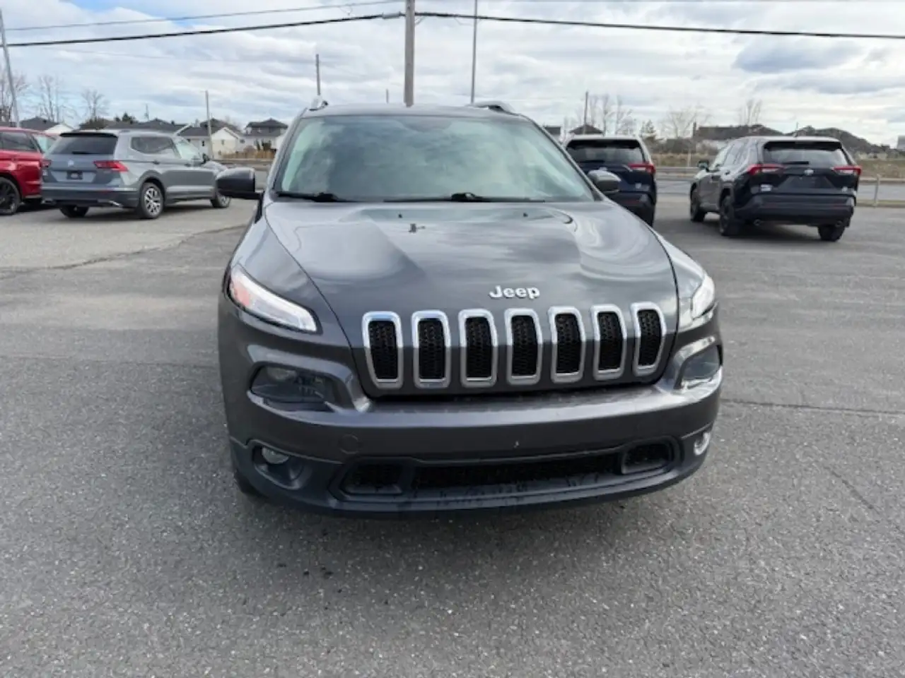 Jeep Cherokee снимка Jeep Cherokee