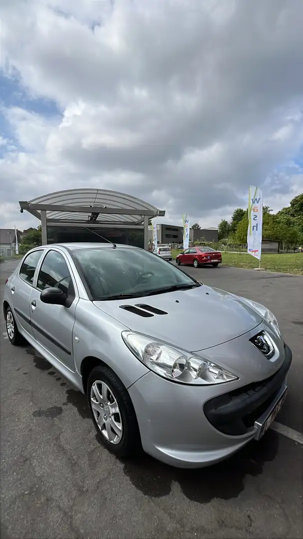 Peugeot 206 206+ 1.4 HDi Prête à immatriculer - 2