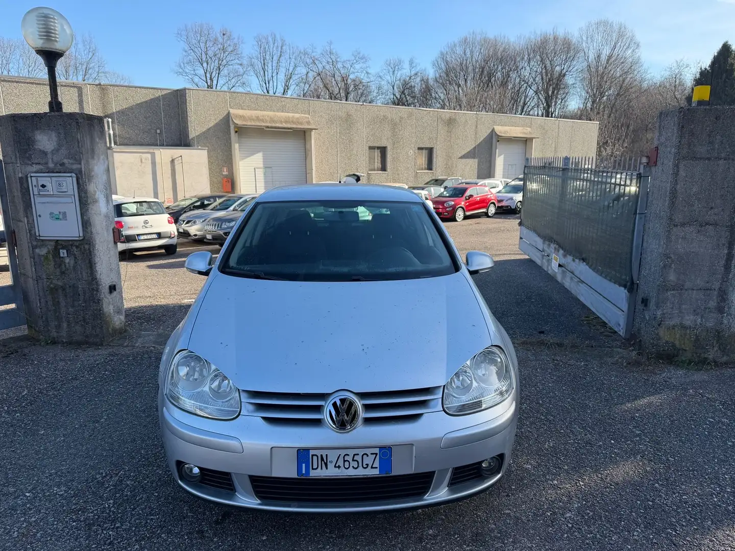 Volkswagen Golf 5p 1.6 fsi Sportline Argento - 2