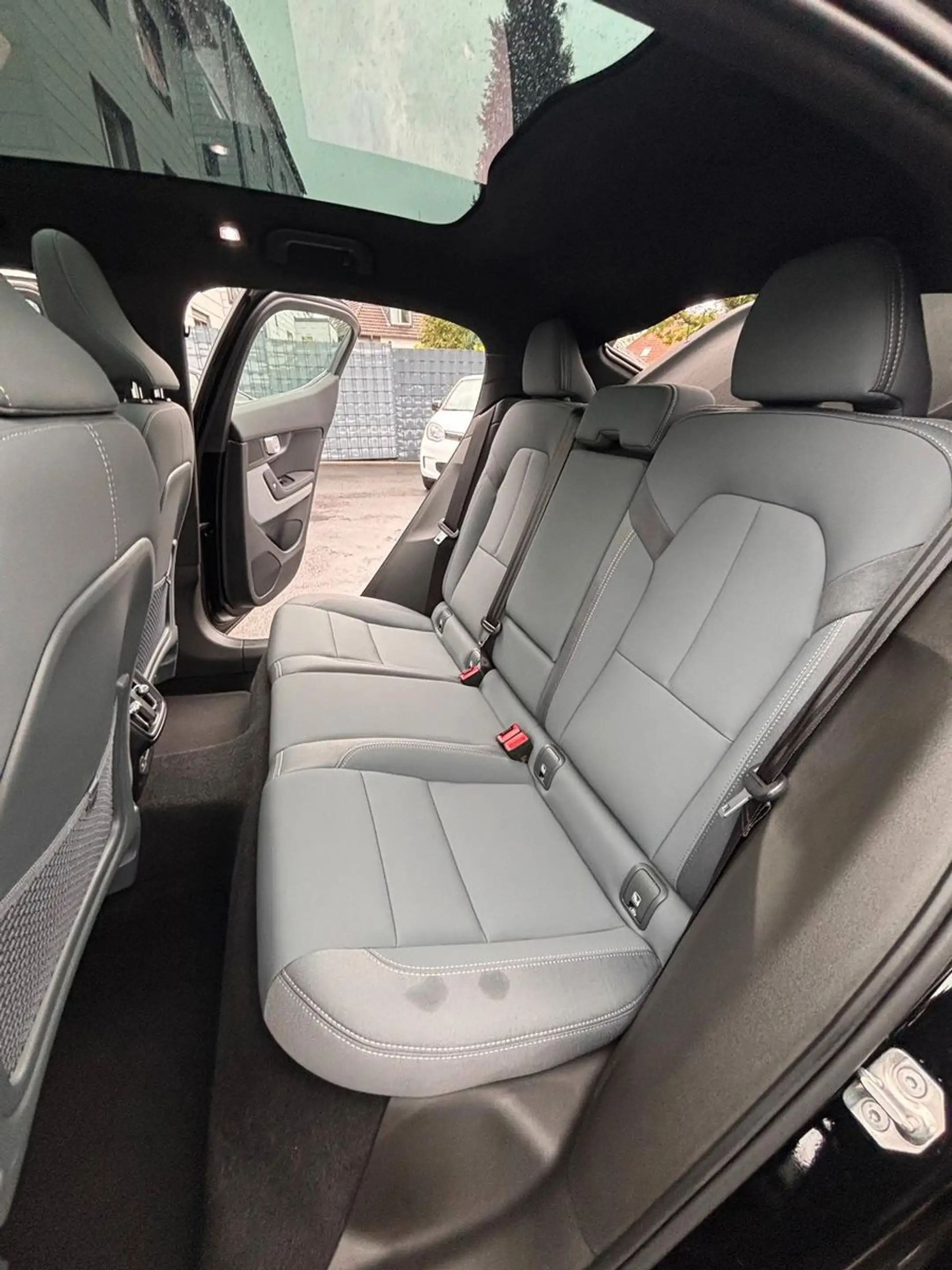 Polestar 2 Long Range Dual # 78 kWh # Pilot + Plus Paket — photo 15