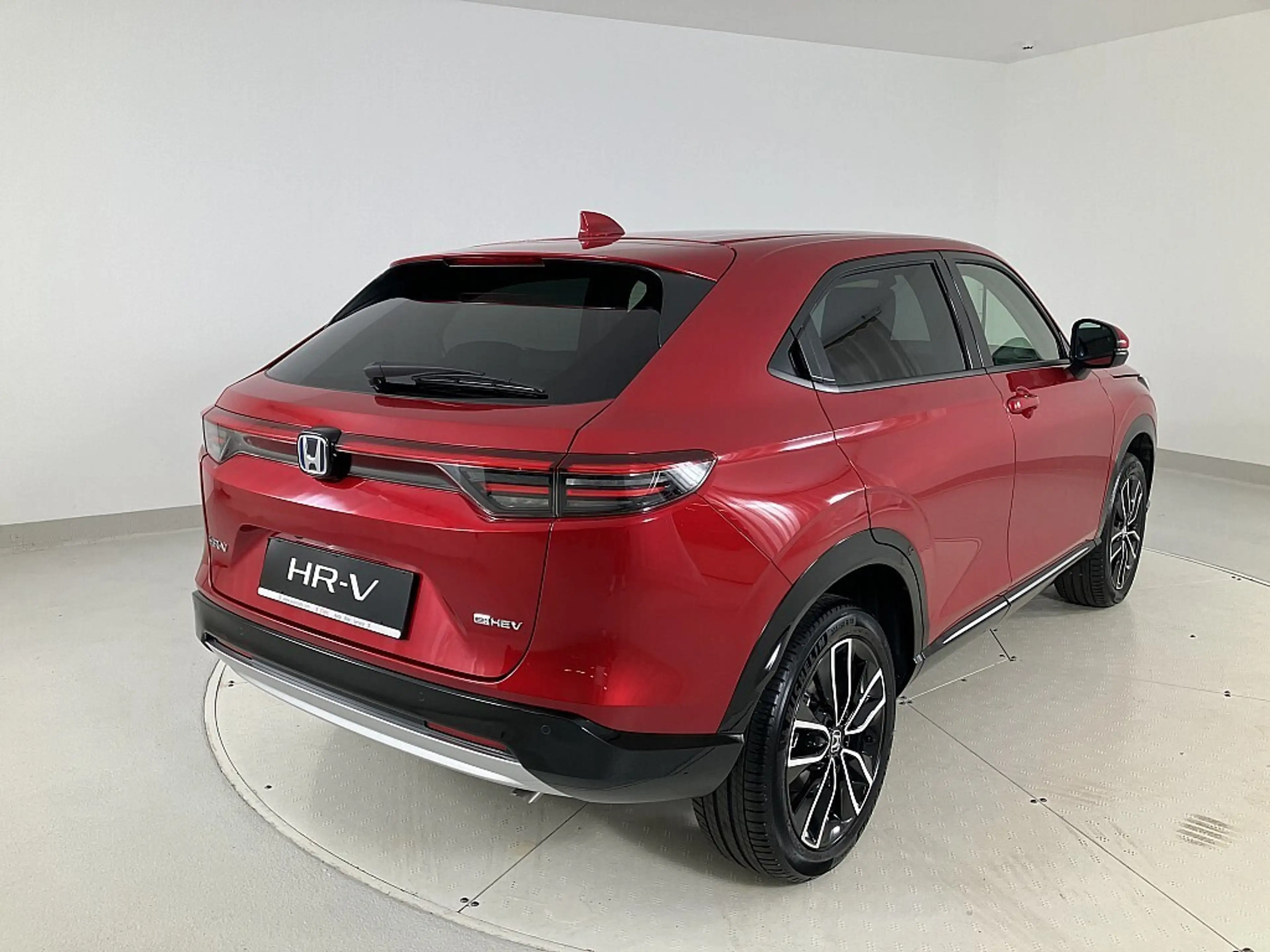 Honda HR-V 1,5 i-MMD Hybrid 2WD Advance Aut. AUTO STAHL WI... — photo 4