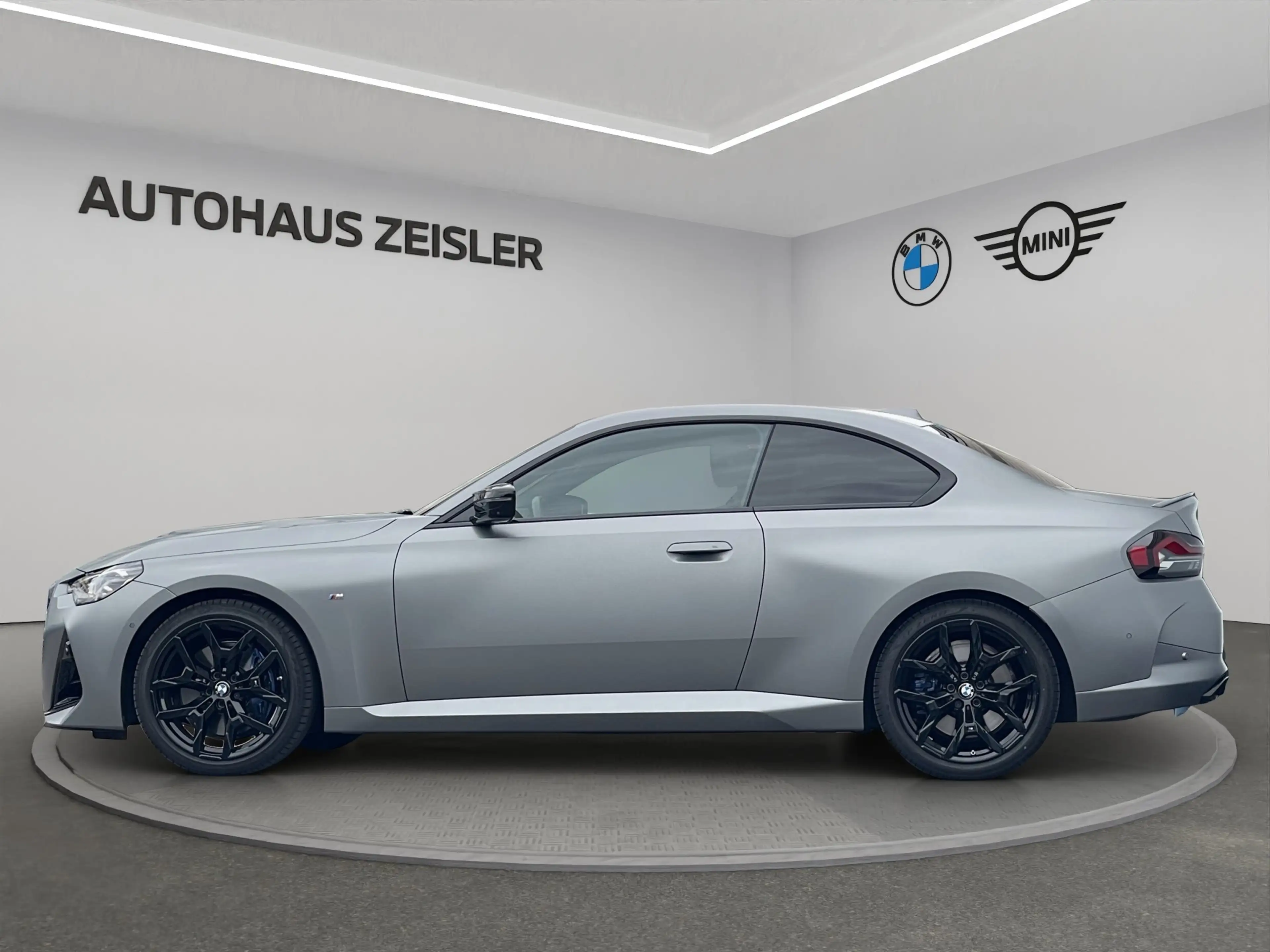 BMW 240 M240i xDrive Coupé — photo 4