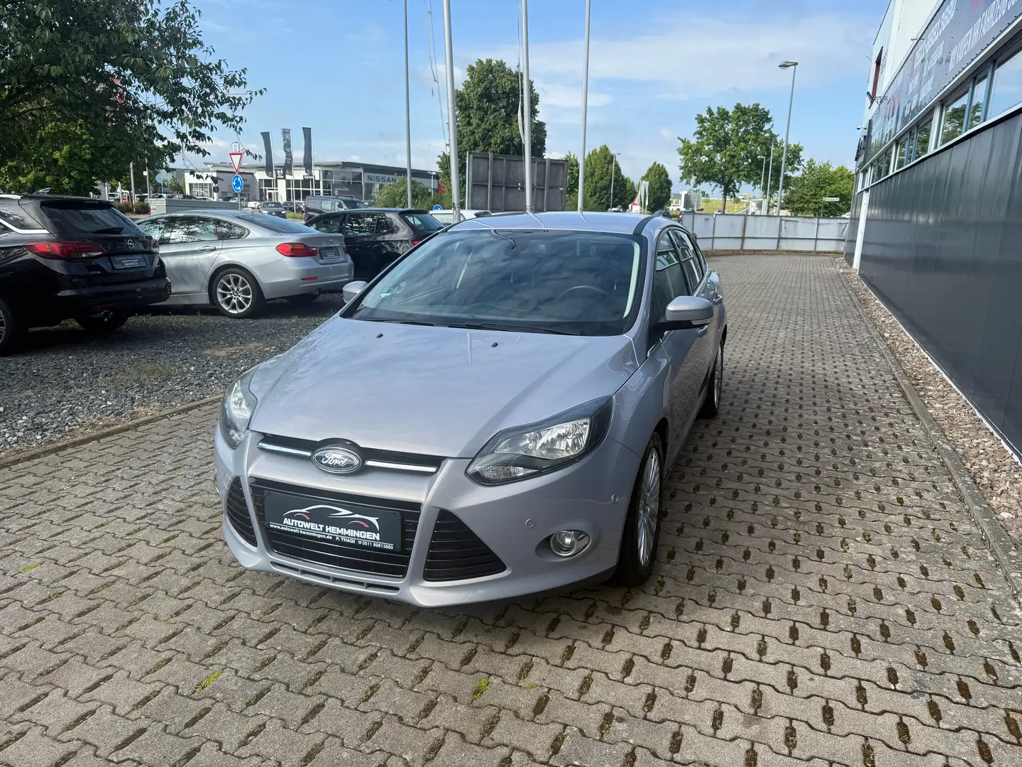 Ford Focus 1.0 Titanium*12M.Garantie*Finanzierung* Gris - 2