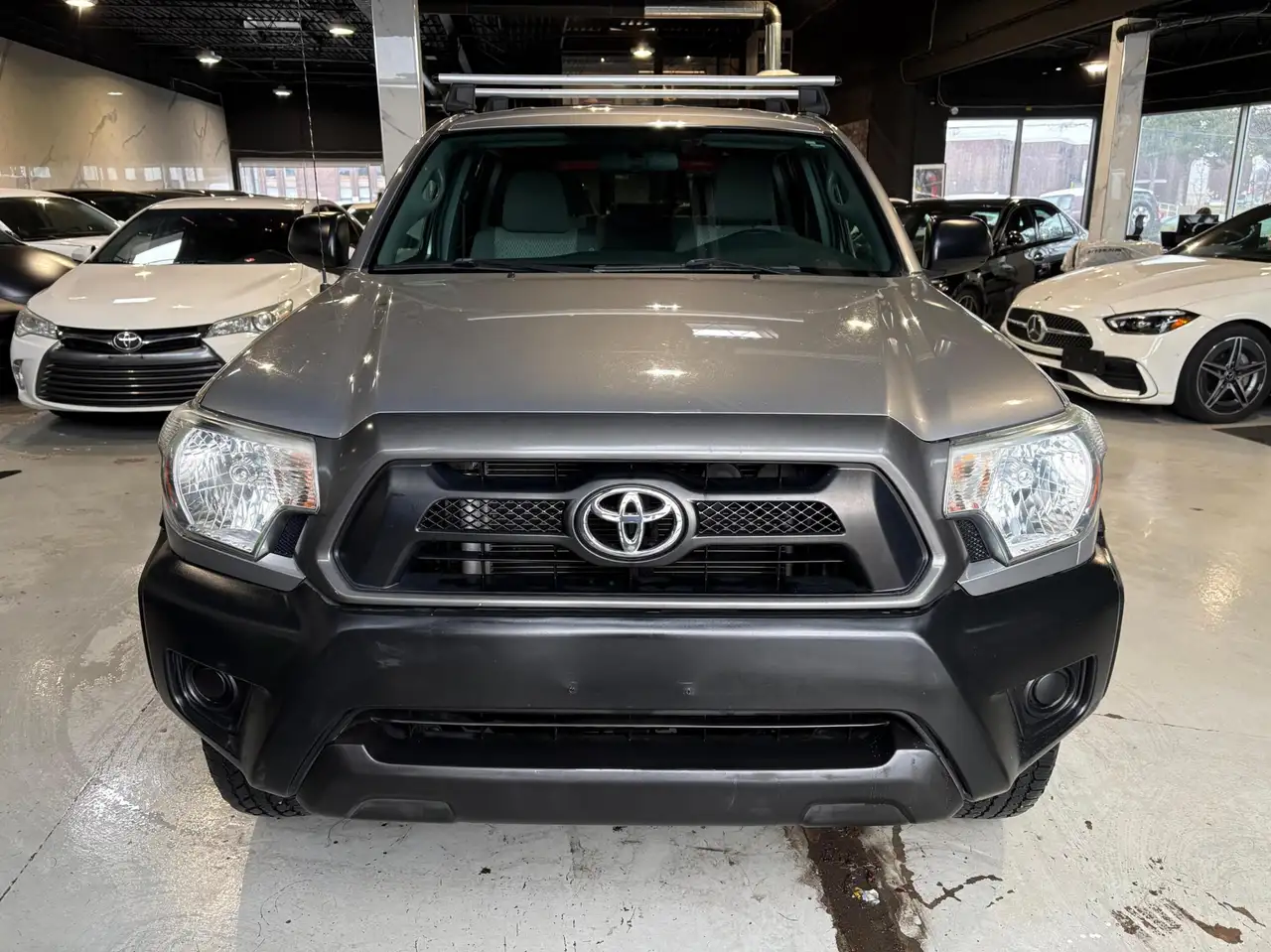 Toyota Tacoma снимка Toyota Tacoma