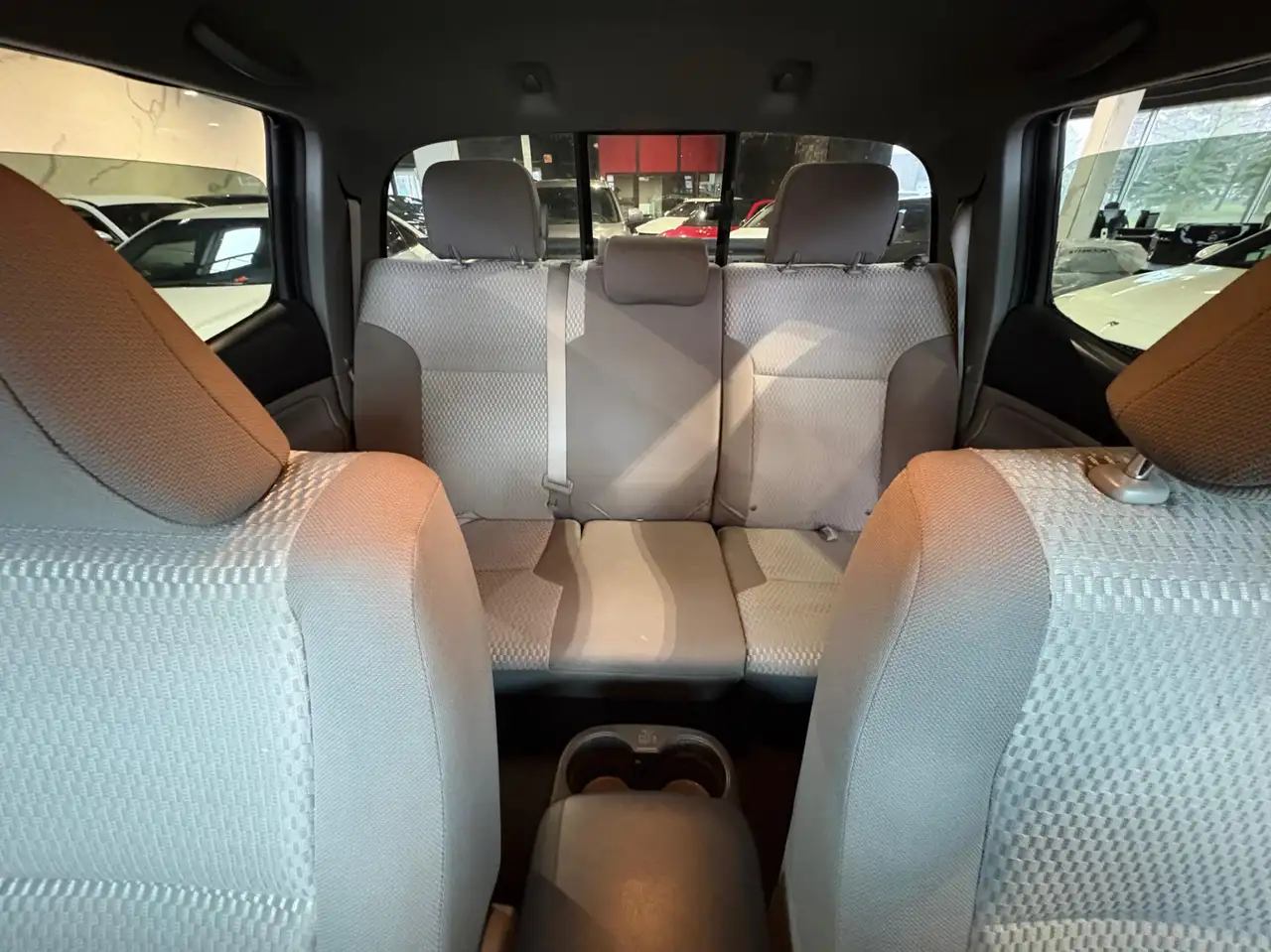 Toyota Tacoma снимка Toyota Tacoma