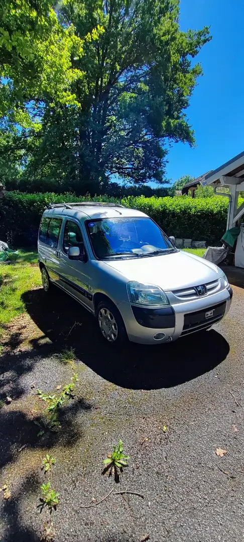 Peugeot Partner 2.0 HDi quiqusilver Grey - 1