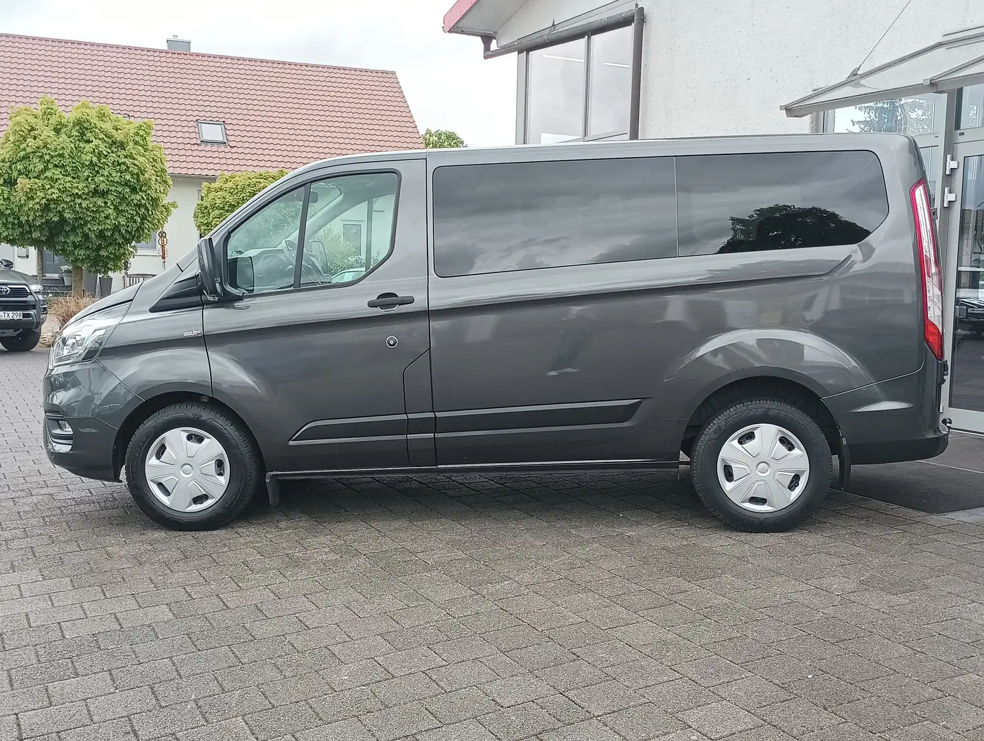 Ford Transit Custom 320 L1 * Trend * 9-Sitzer * Sensoren * Kamera * Gris - 2